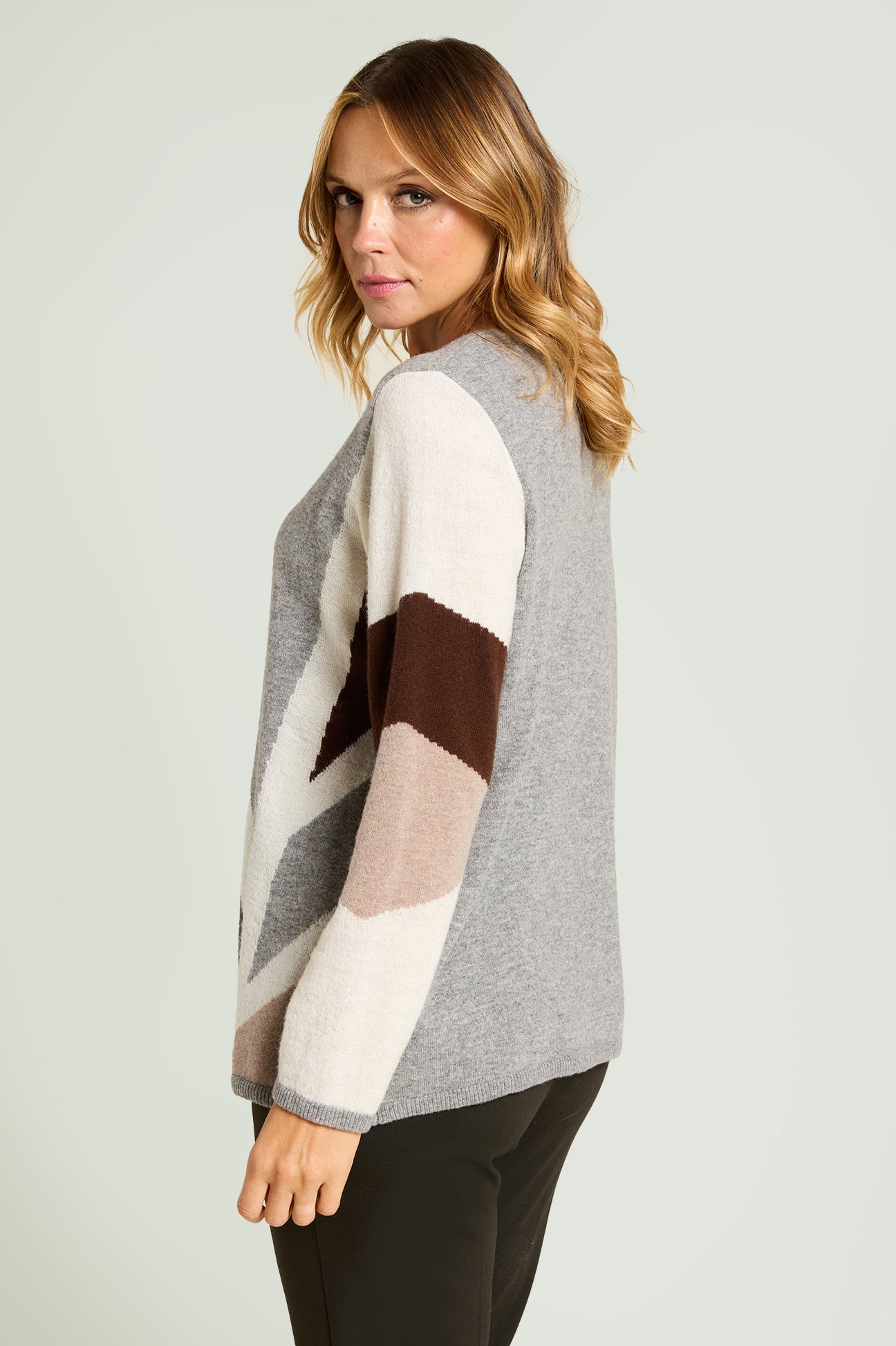 MAGLIA CON INTARSIO IN LANA ALPACA