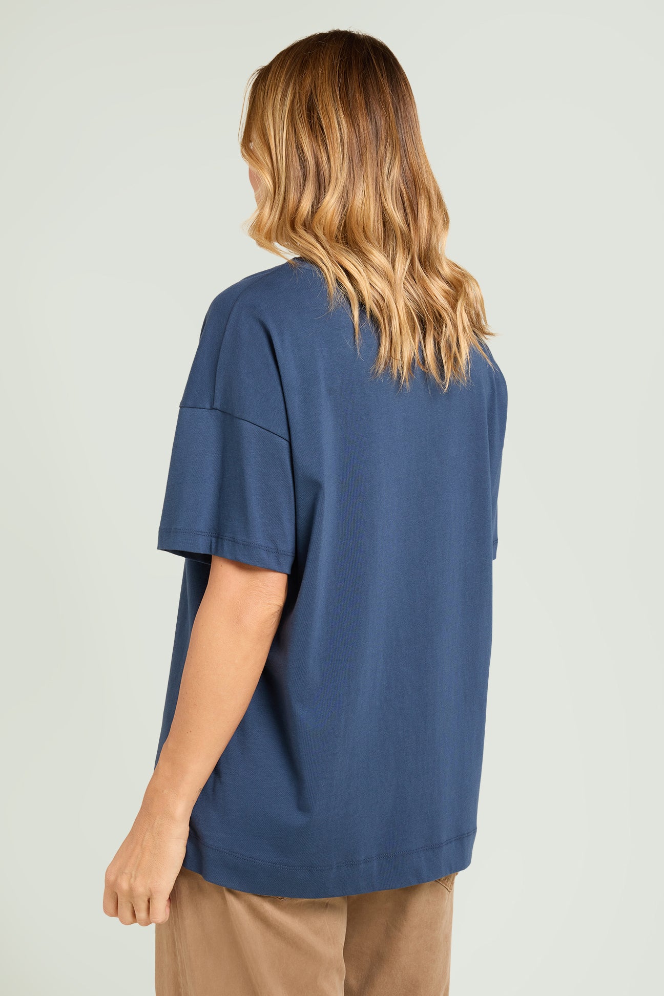 T-SHIRT LETTERING RICAMATA