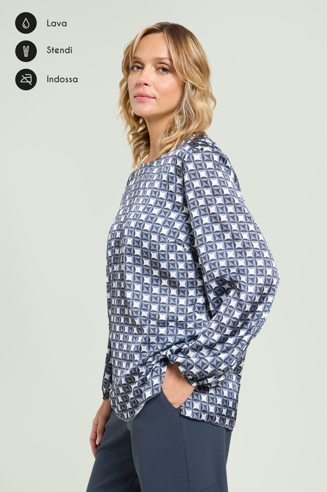 BLUSA IN SATIN STAMPATO