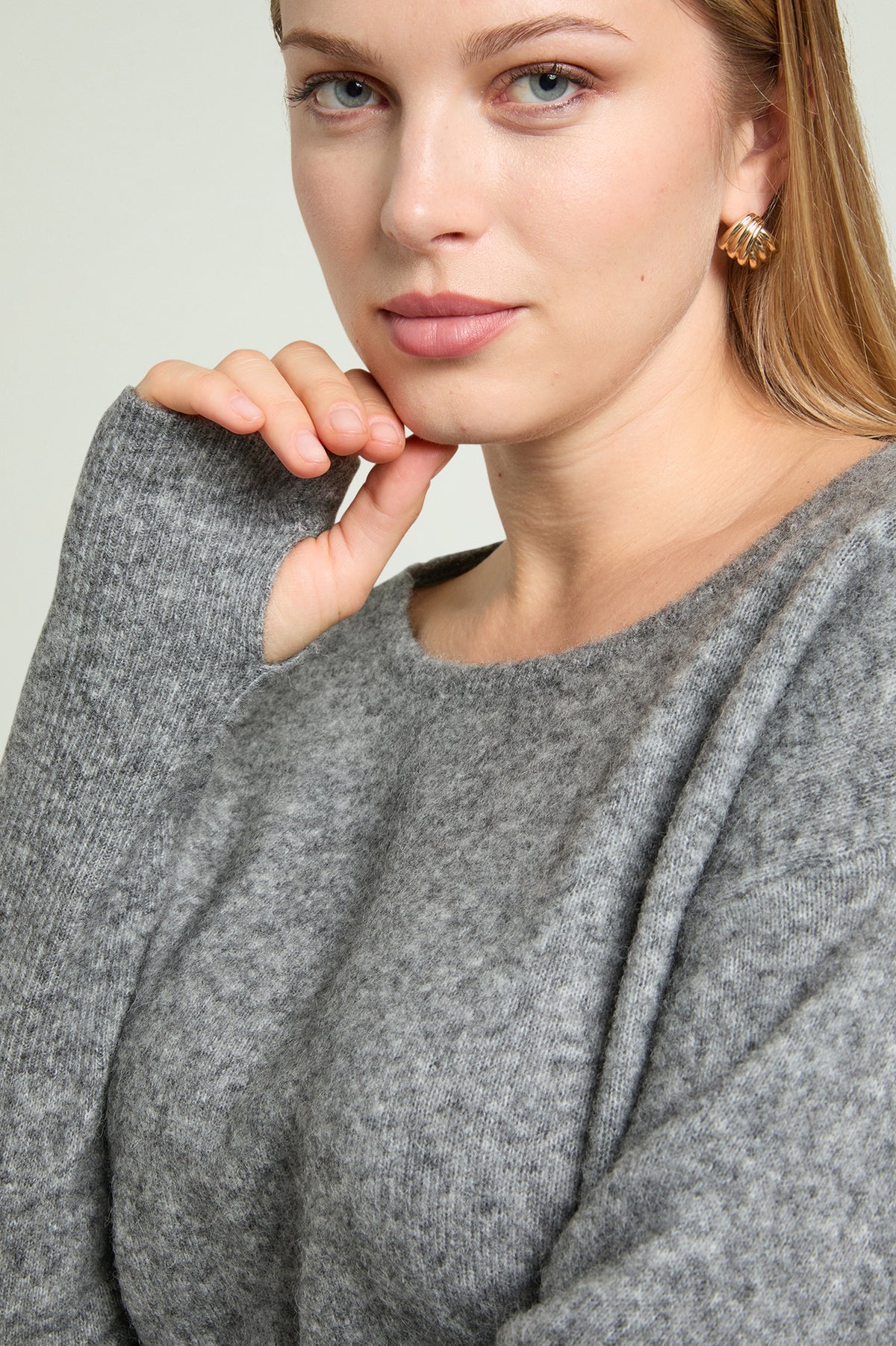 MAGLIA CON FRANGE IN JAIS