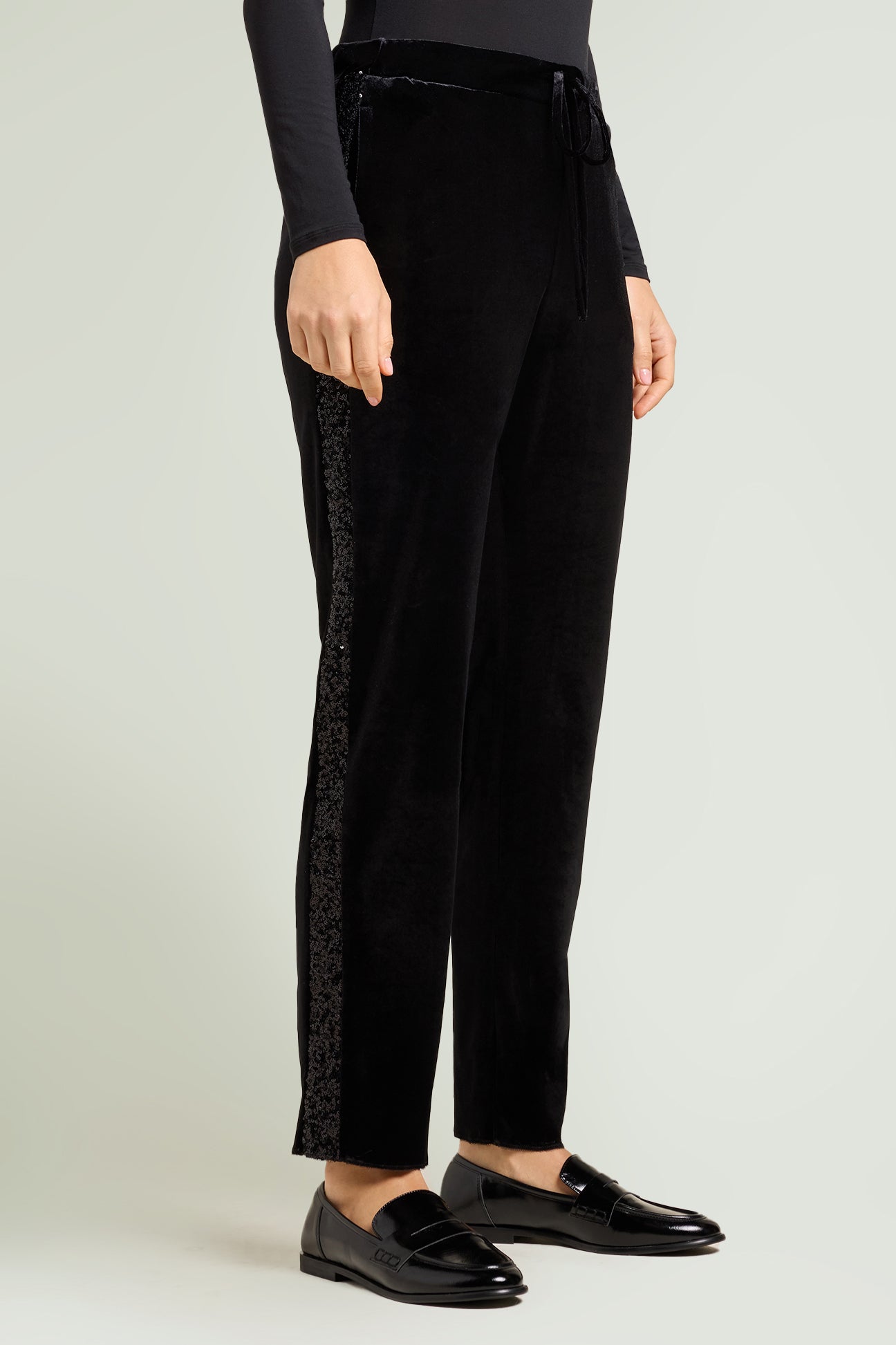 PANTALONI IN VELLUTO CON BANDE IN PAILLETTES