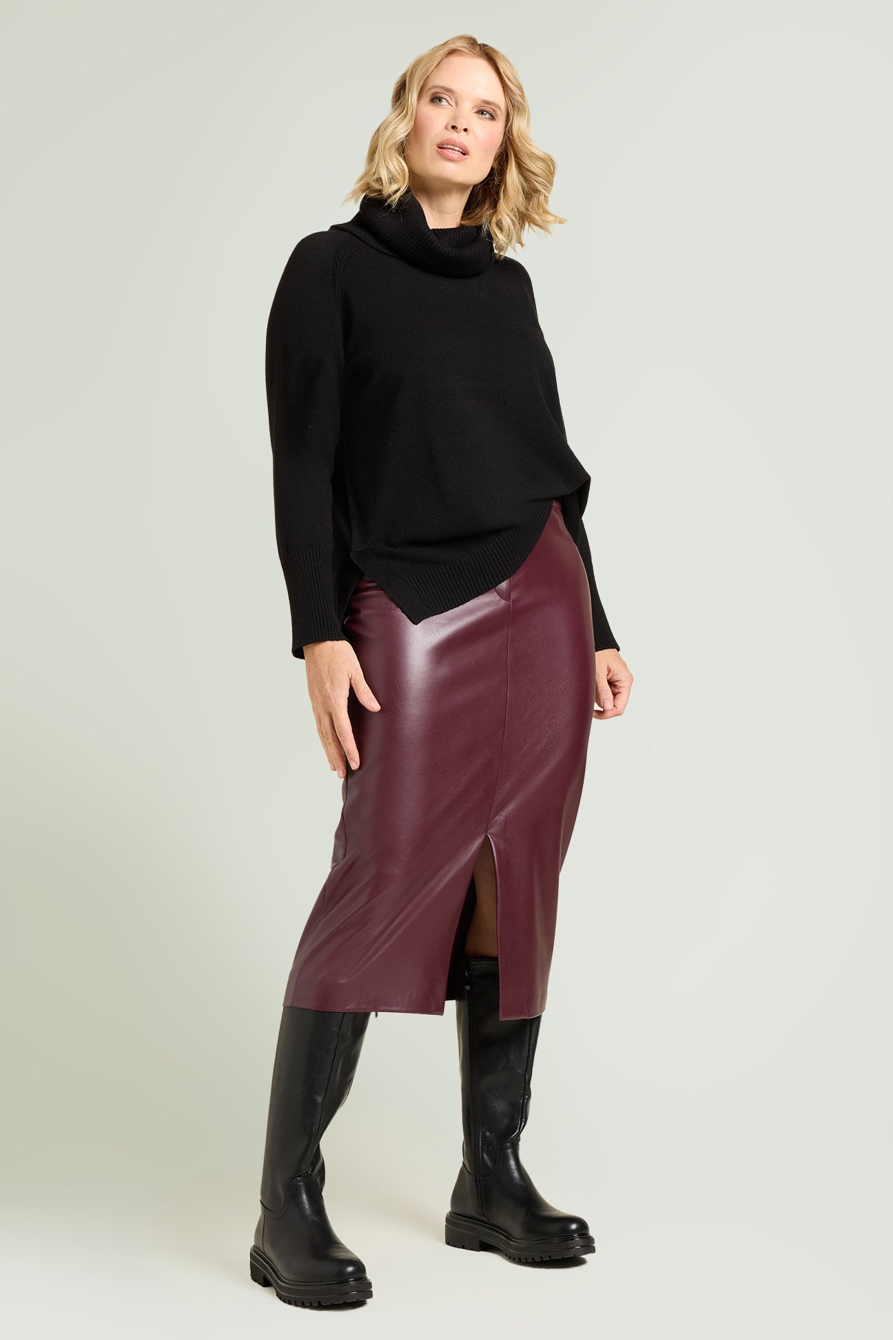 GONNA LUNGA IN TESSUTO SPALMATO