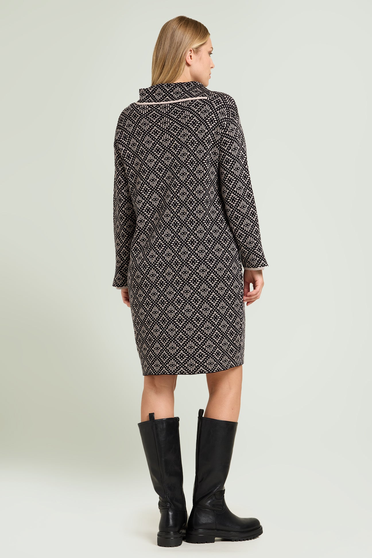 ABITO JACQUARD IN MAGLIA