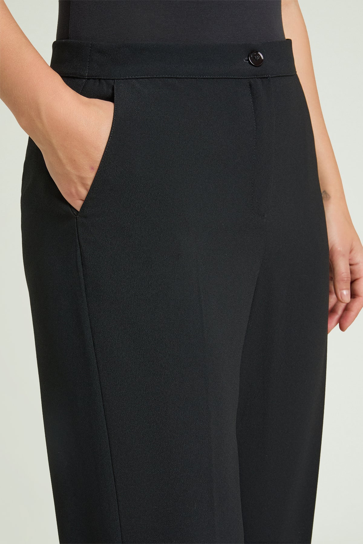 PANTALONI AMPI IN CREPE