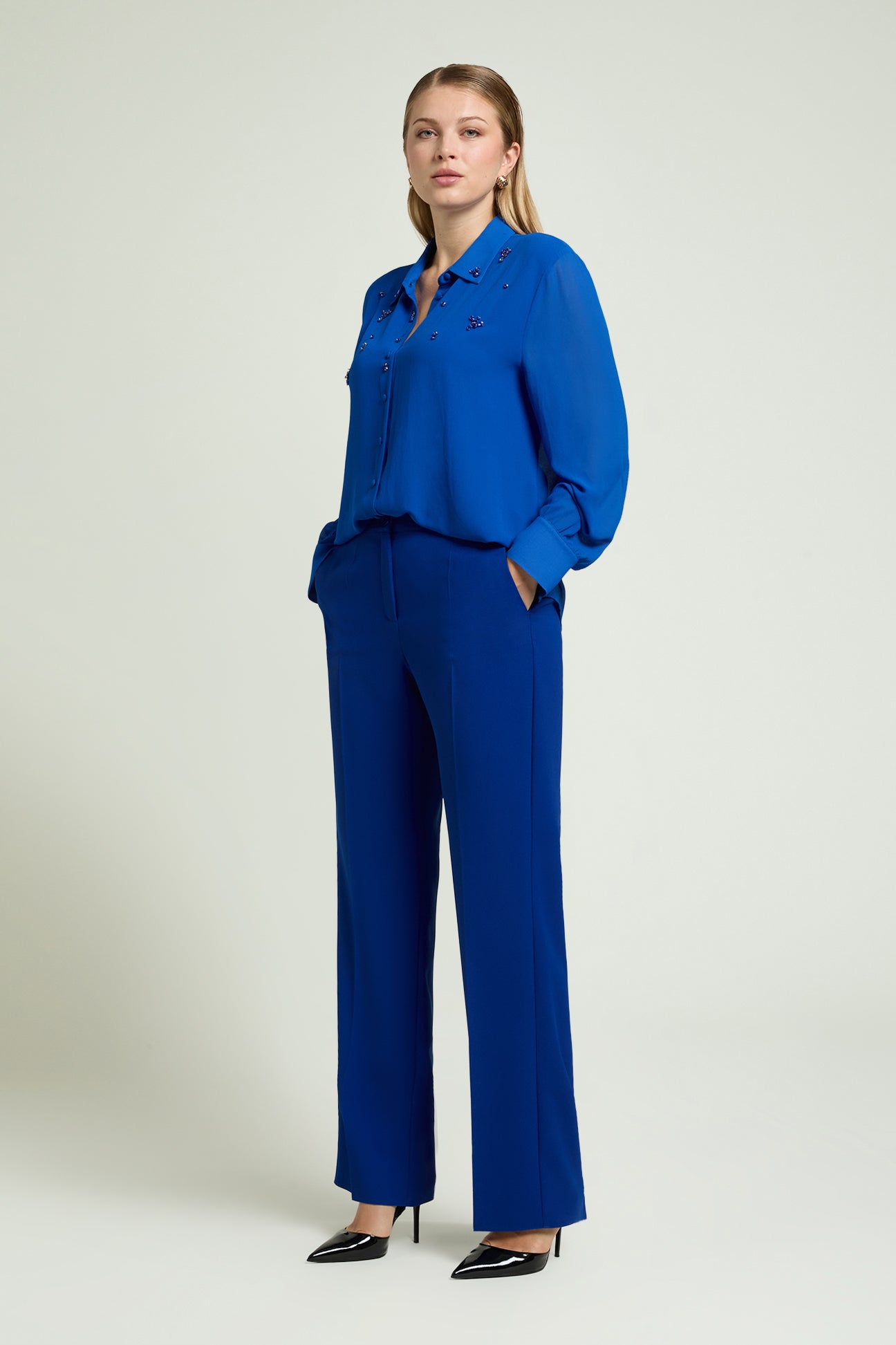 PANTALONI AMPI IN CREPE
