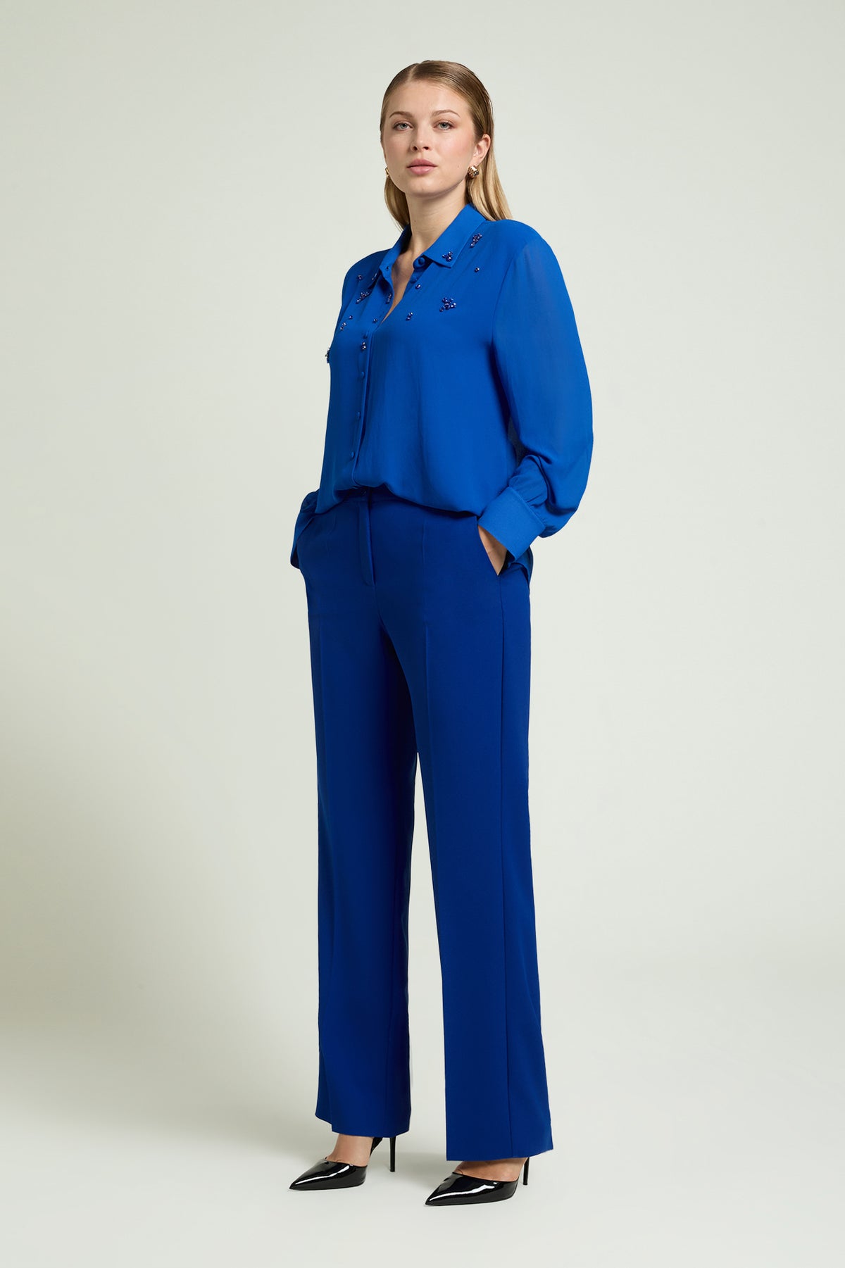 PANTALONI AMPI IN CREPE
