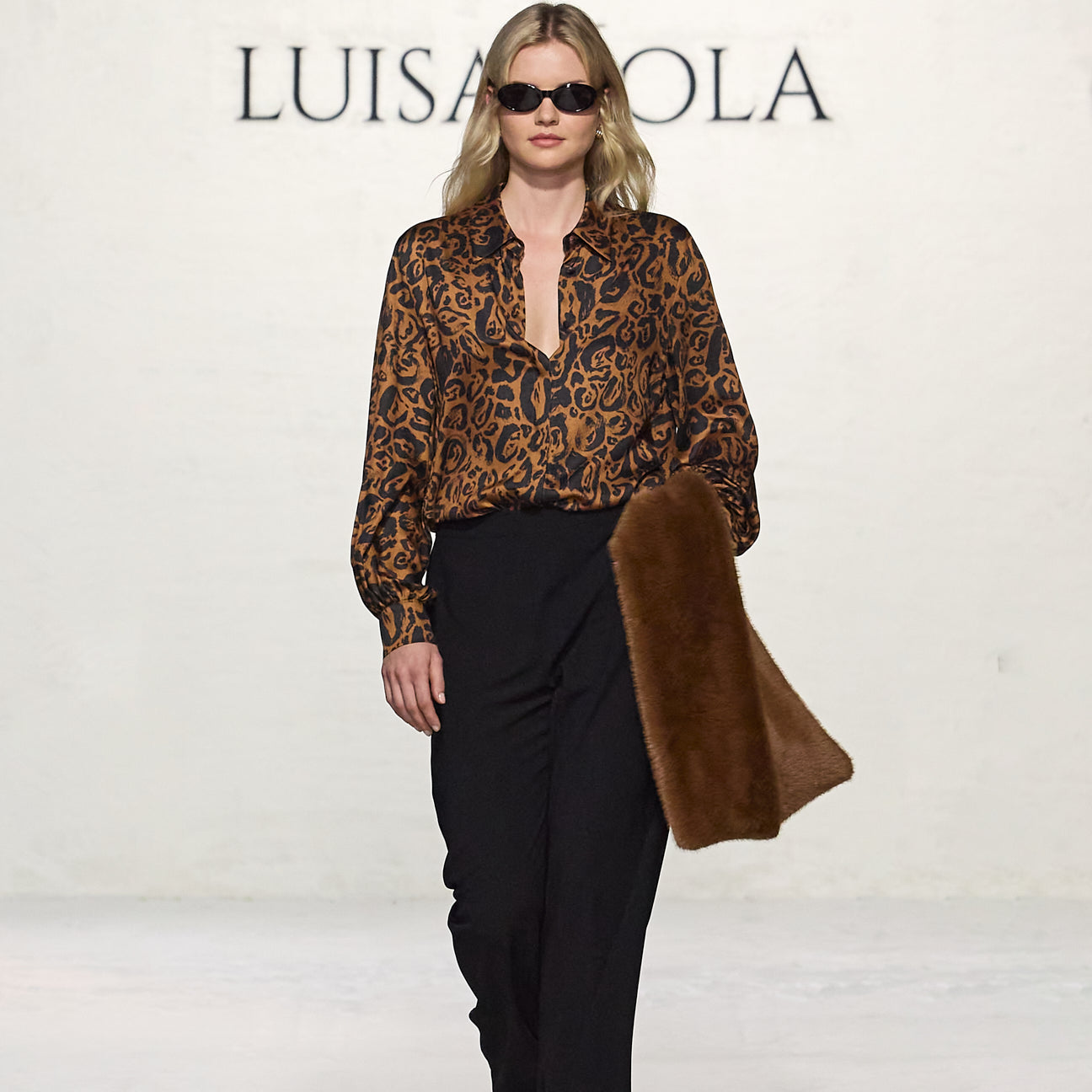 PANTALONI AMPI IN CREPE