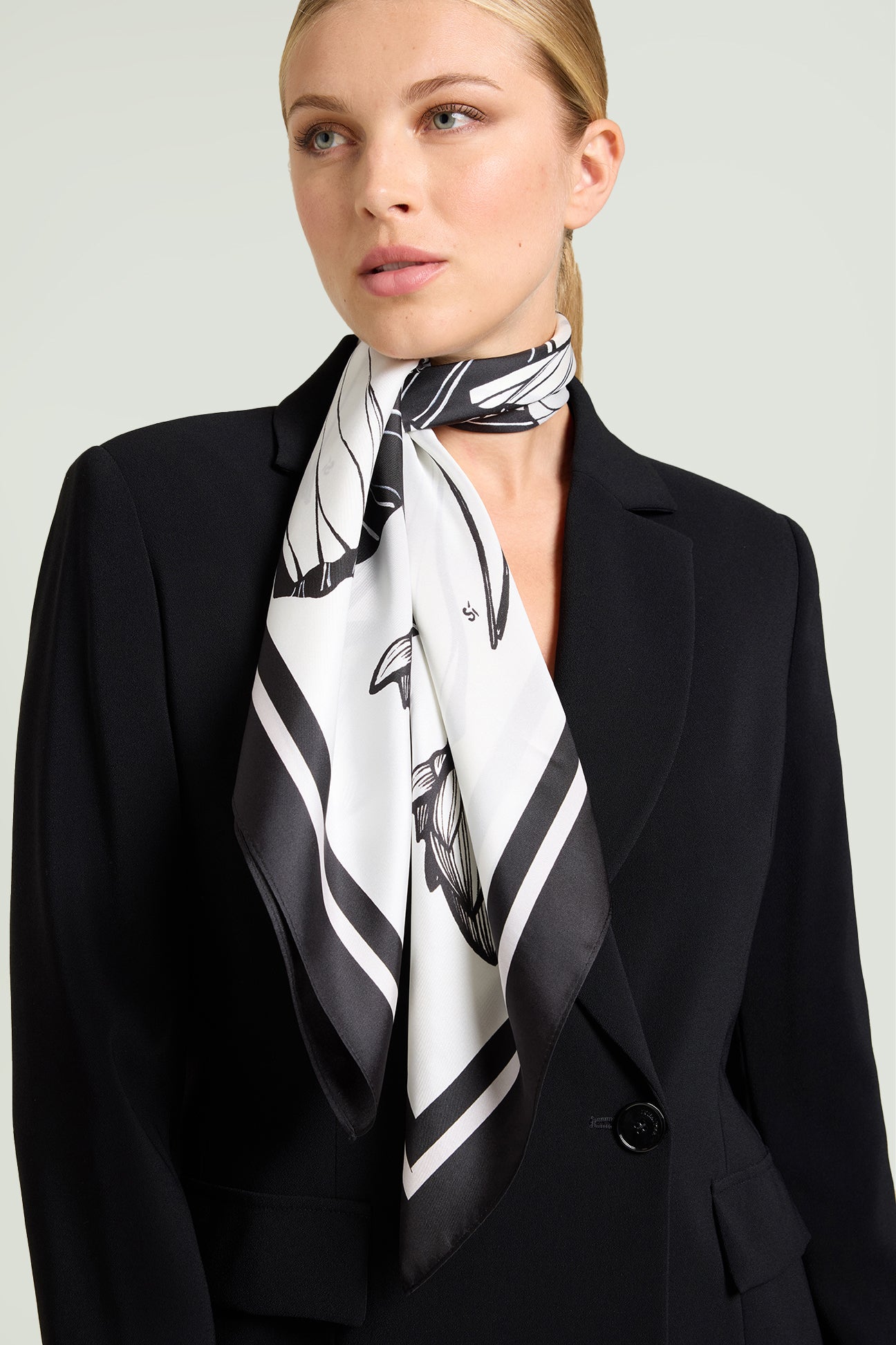 FOULARD STAMPATO IN PURA SETA