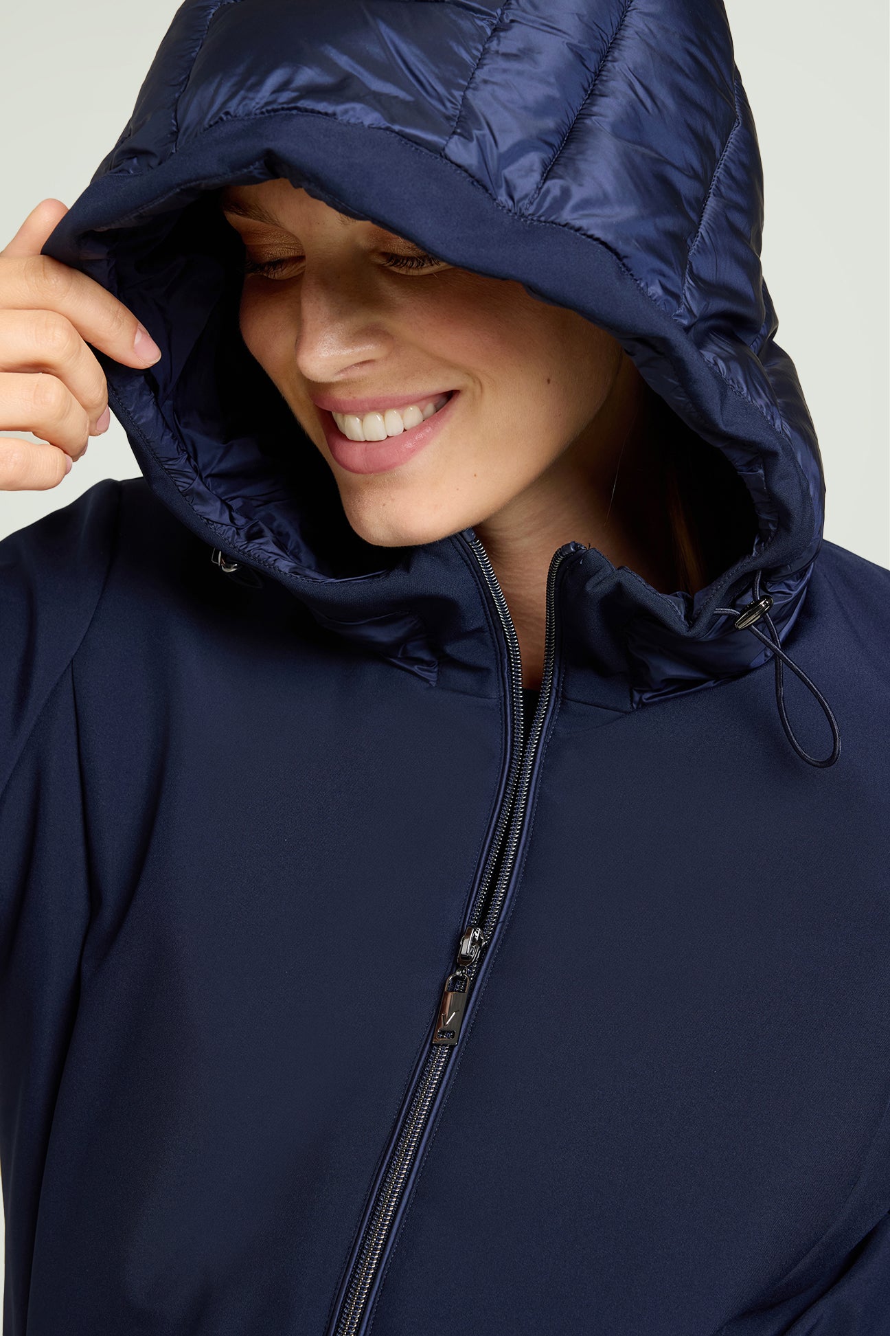 CABAN IMBOTTITO CON CAPPUCCIO