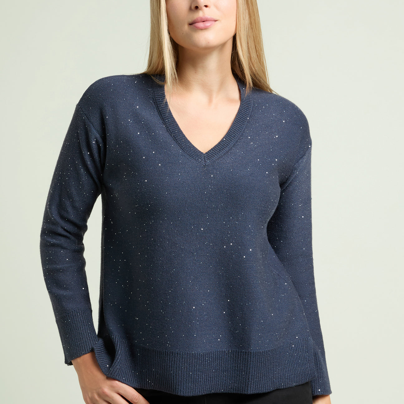 MAGLIA A "V" CON PUNTI LUCE