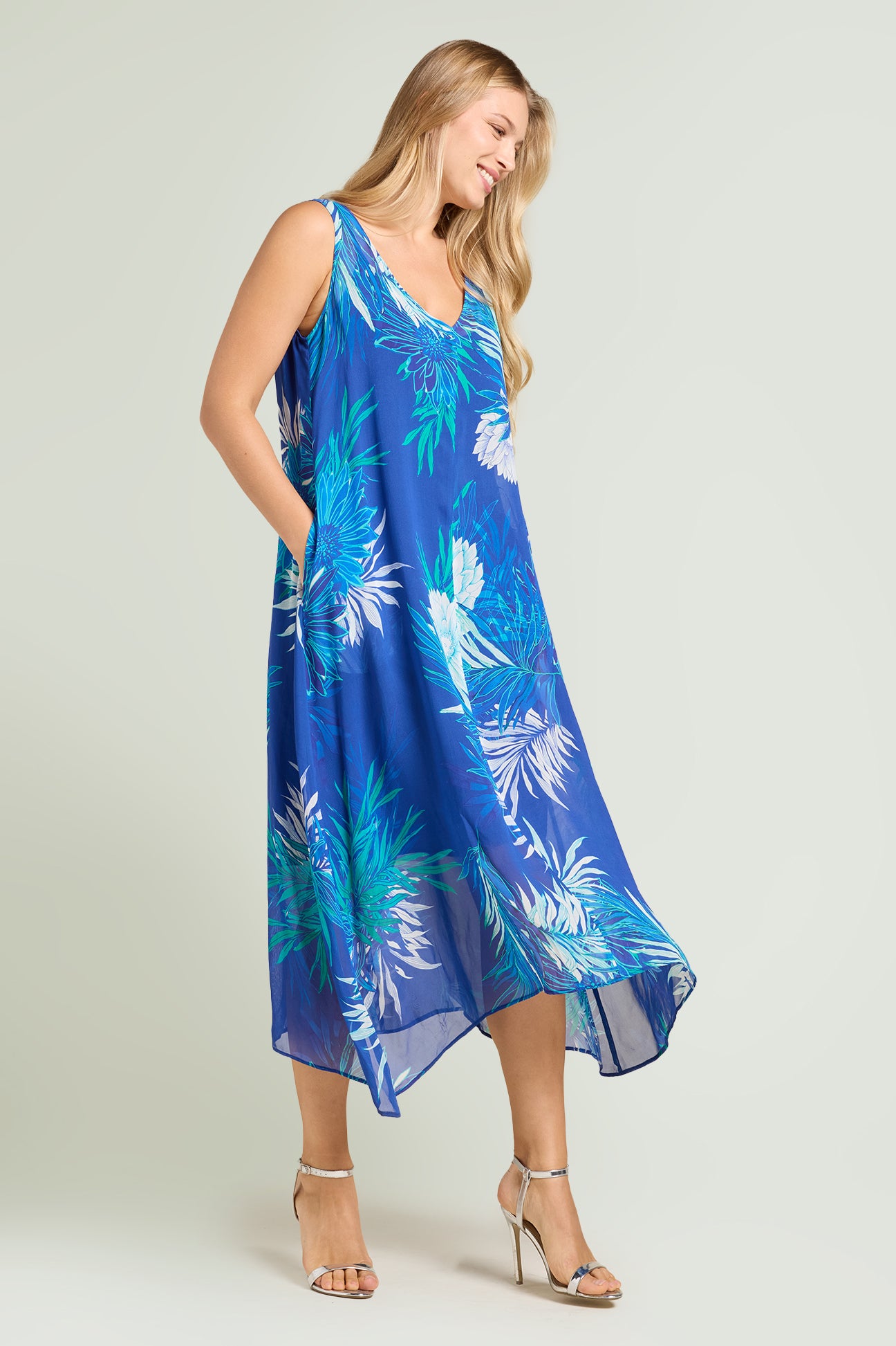 ABITO STAMPATO IN GEORGETTE CON STOLA