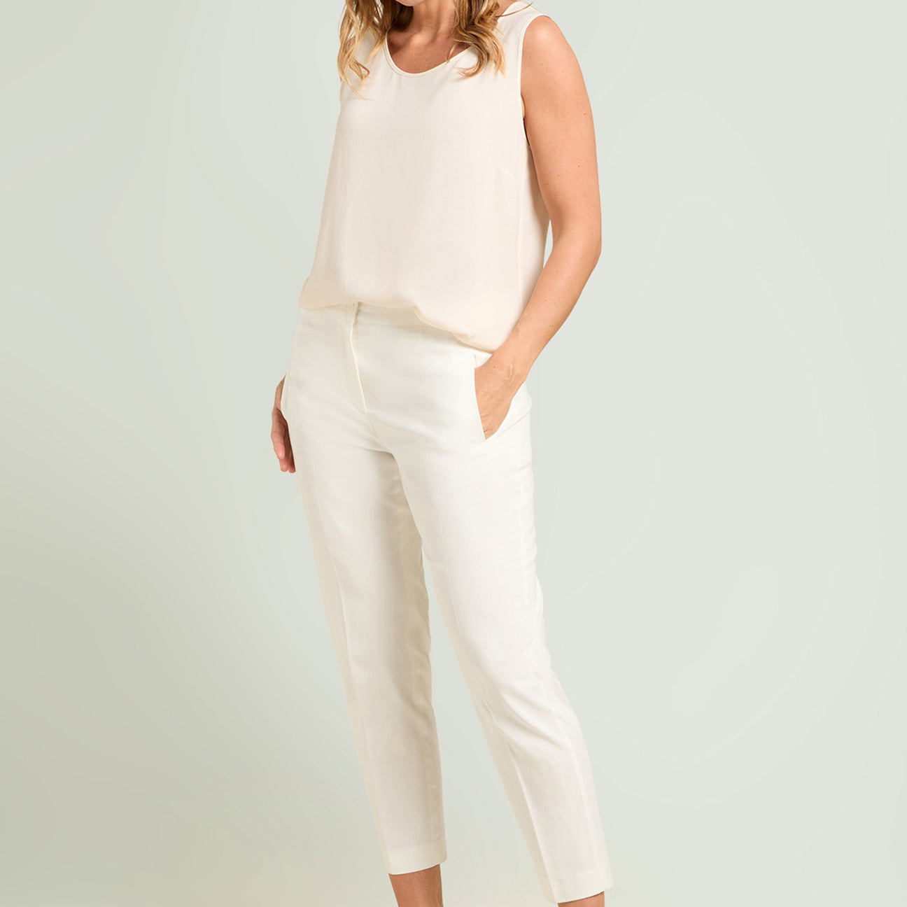PANTALONI A SIGARETTA IN RASATELLO