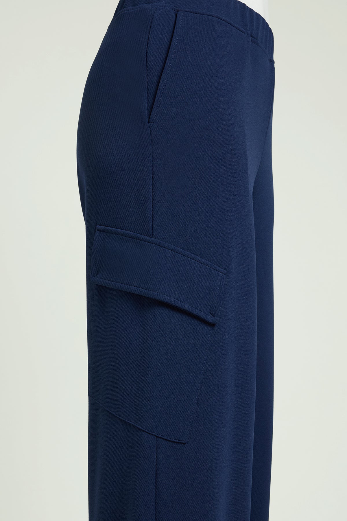 PANTALONI CARGO IN SCUBA TWILL