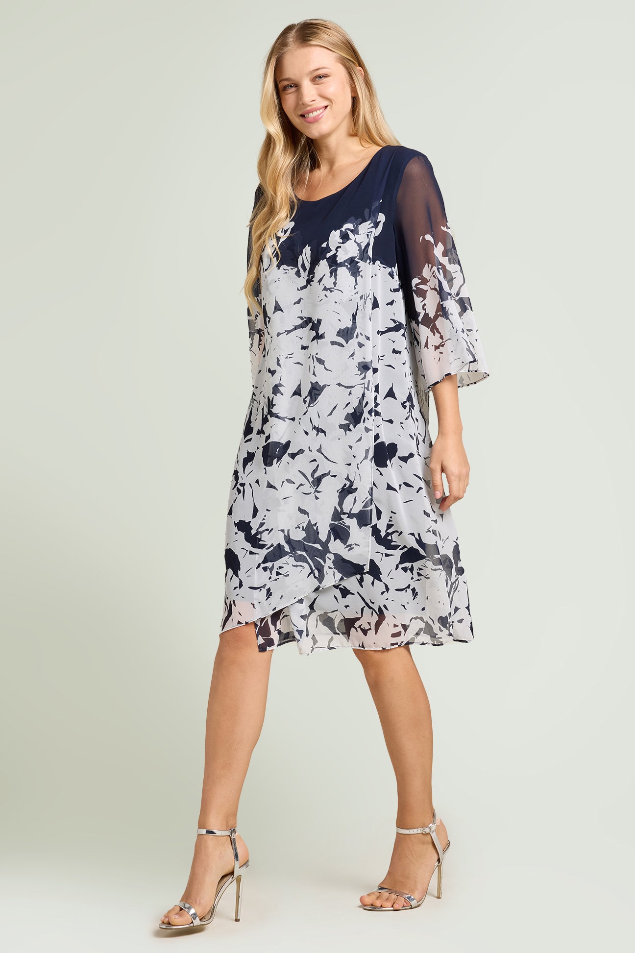 ABITO IN GEORGETTE STAMPATA