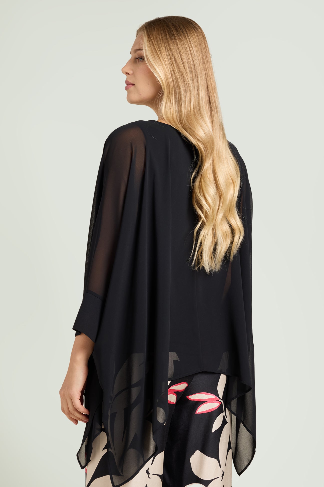 PONCHO IN GEORGETTE