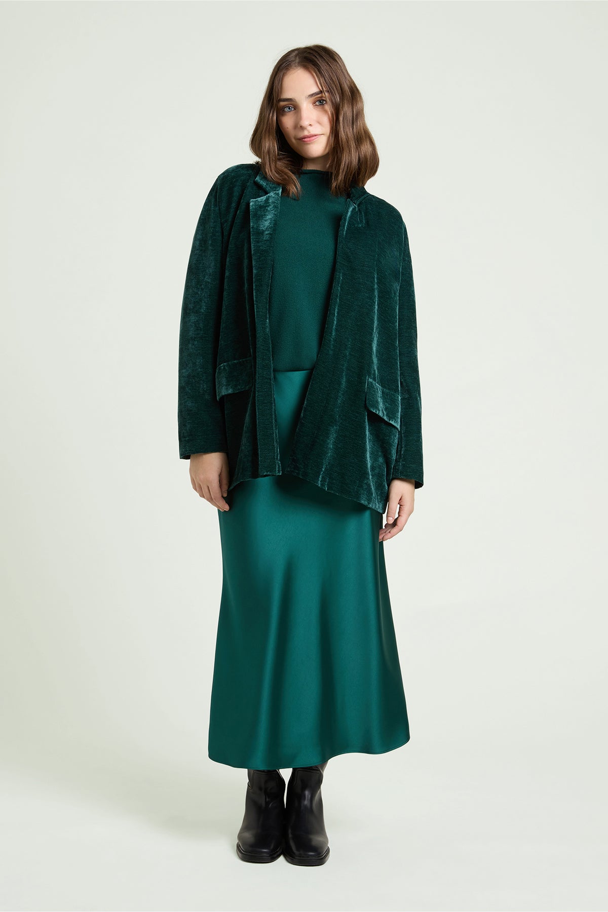 GONNA LUNGA IN SATIN