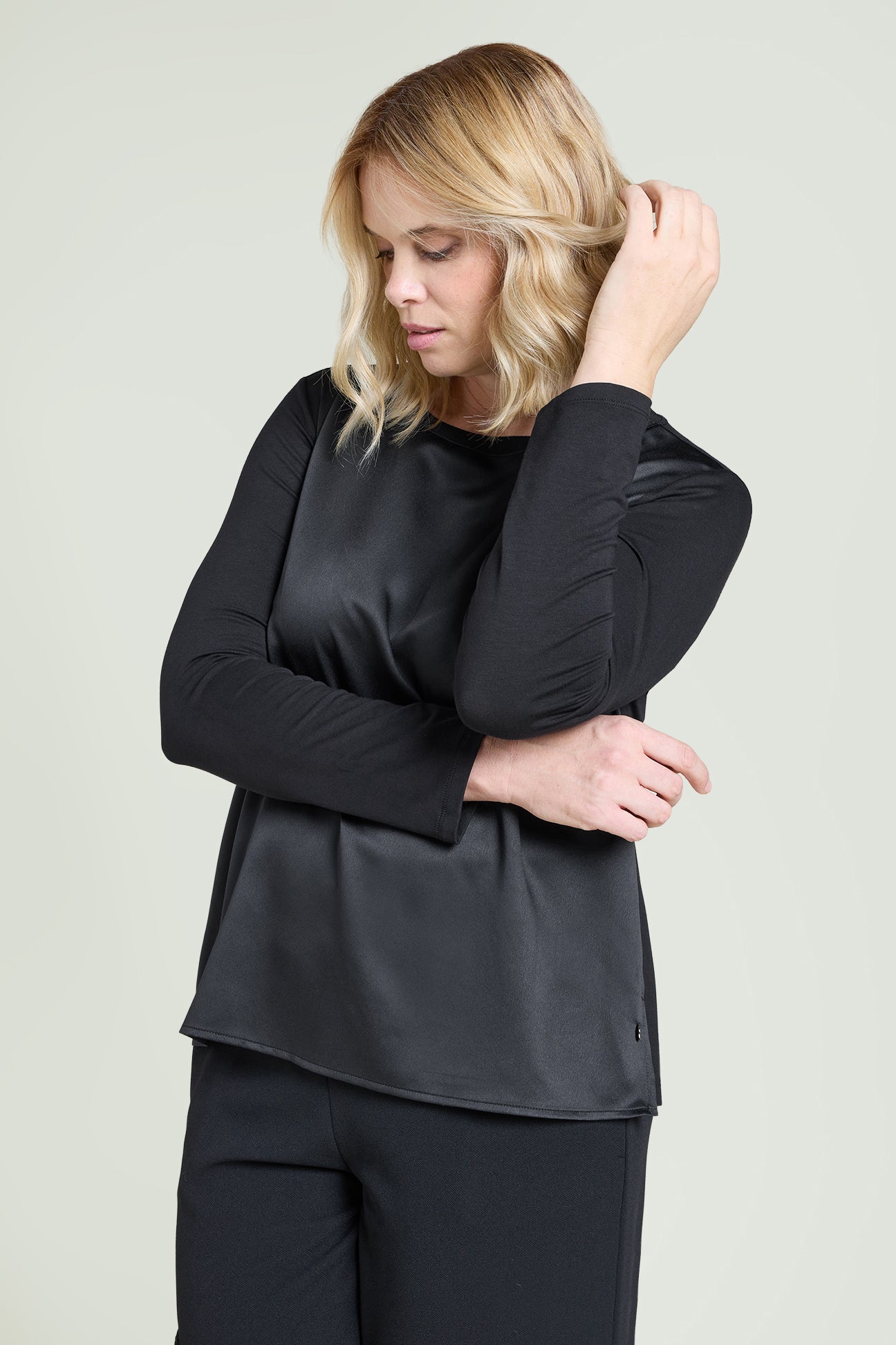 T-SHIRT IN RASO E JERSEY