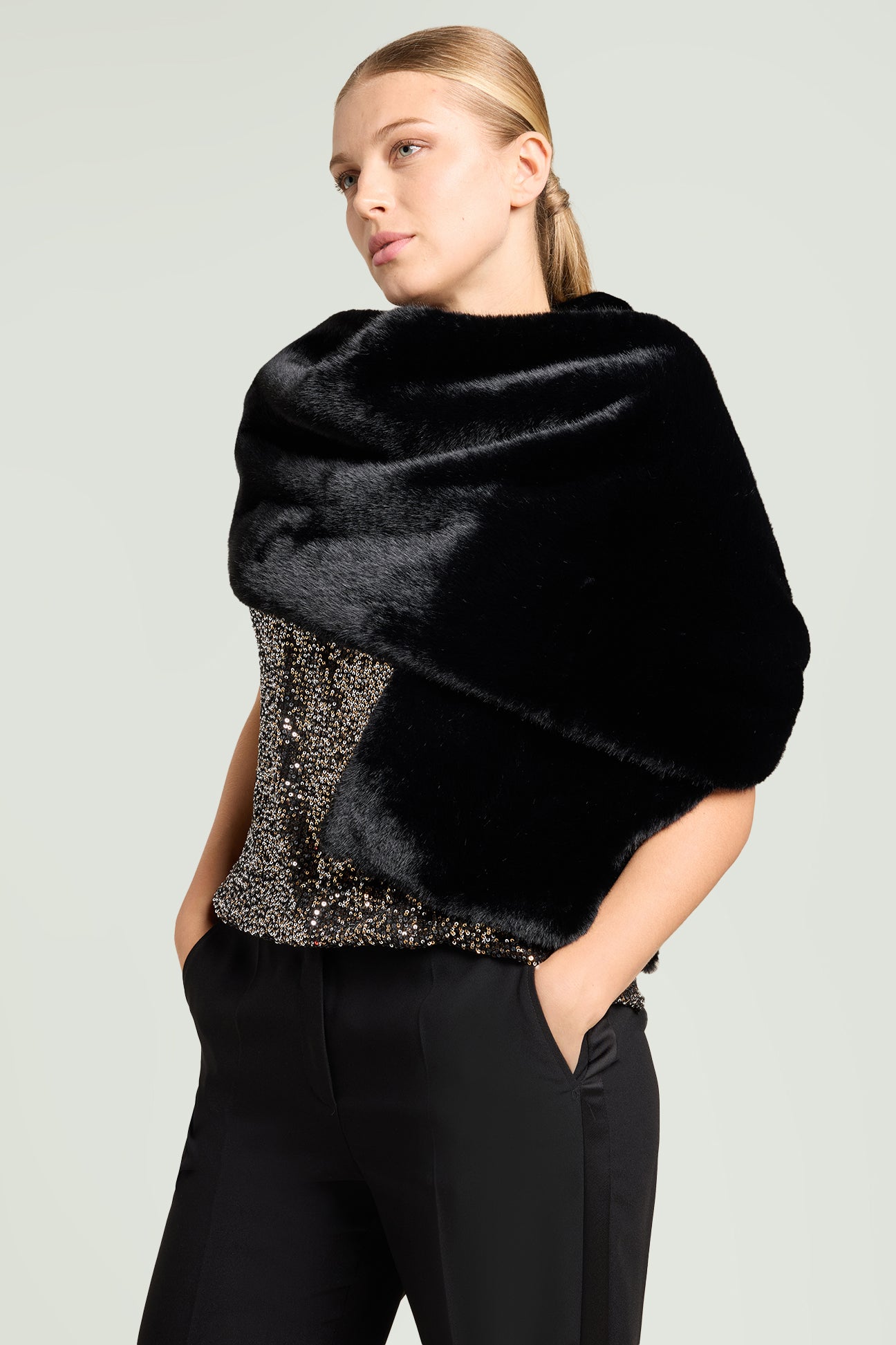 STOLA ELEGANTE SOFT-TOUCH