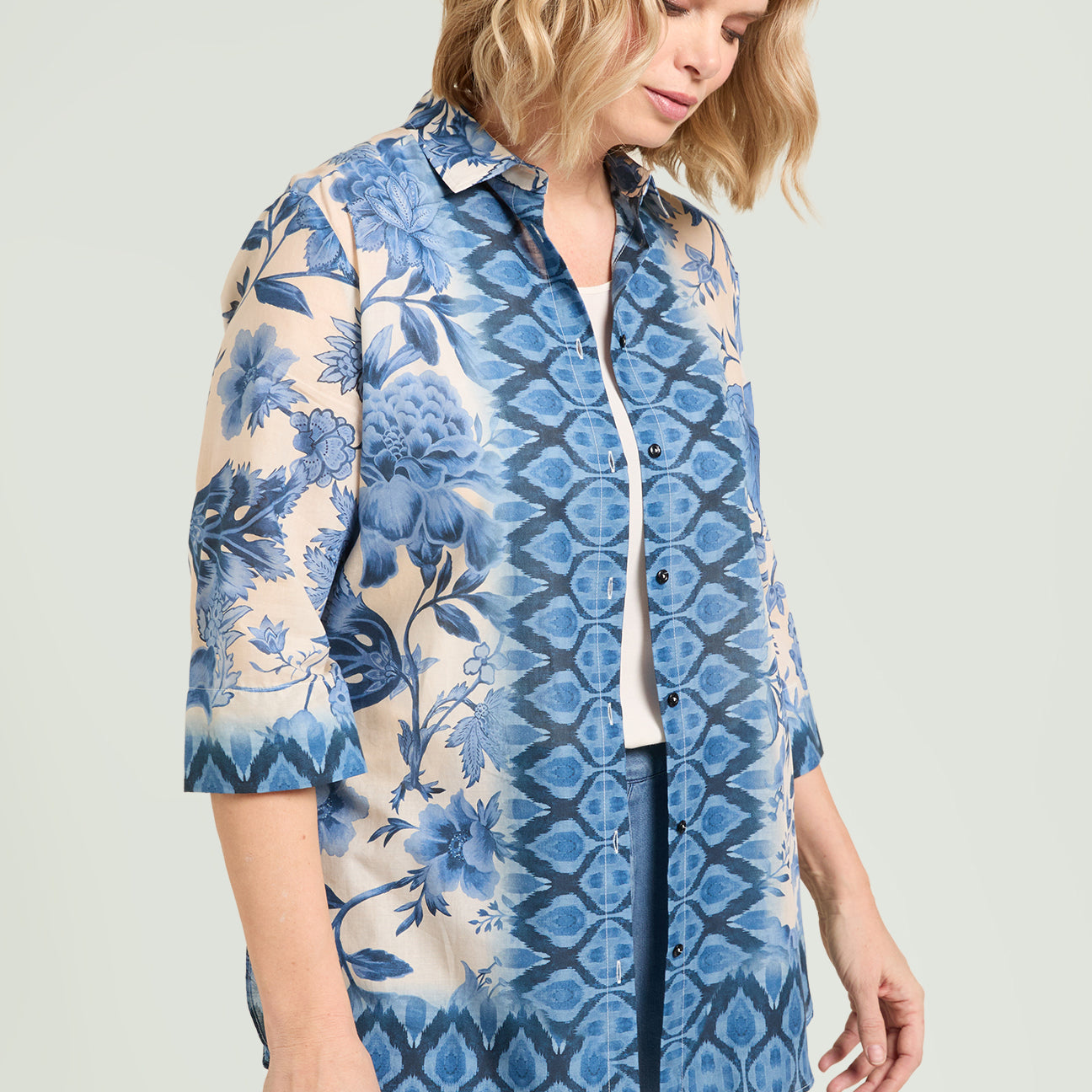 CAMICIA IN MUSSOLA STAMPATA