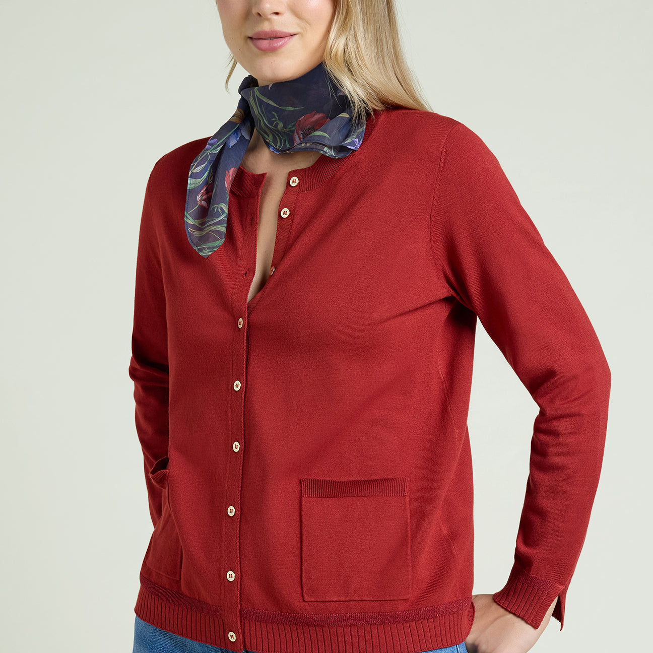 CARDIGAN IN VISCOSA COMFORT