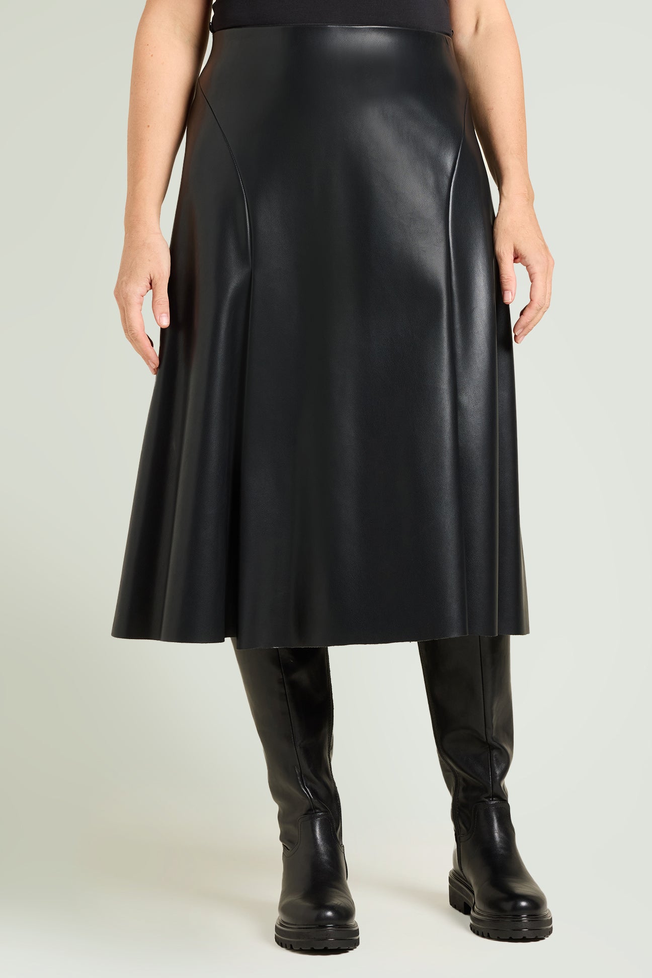 GONNA SVATATA IN TESSUTO SPALMATO