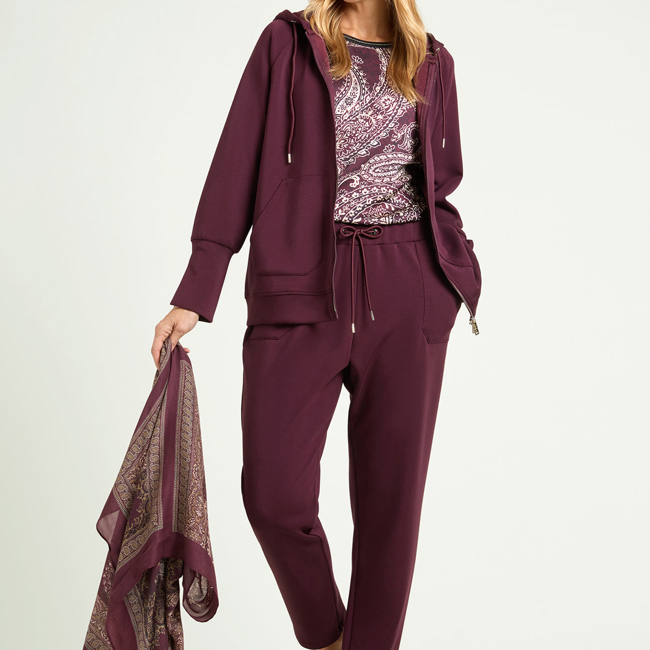 PANTALONI PULL-ON JOGGER IN JERSEY SCUBA