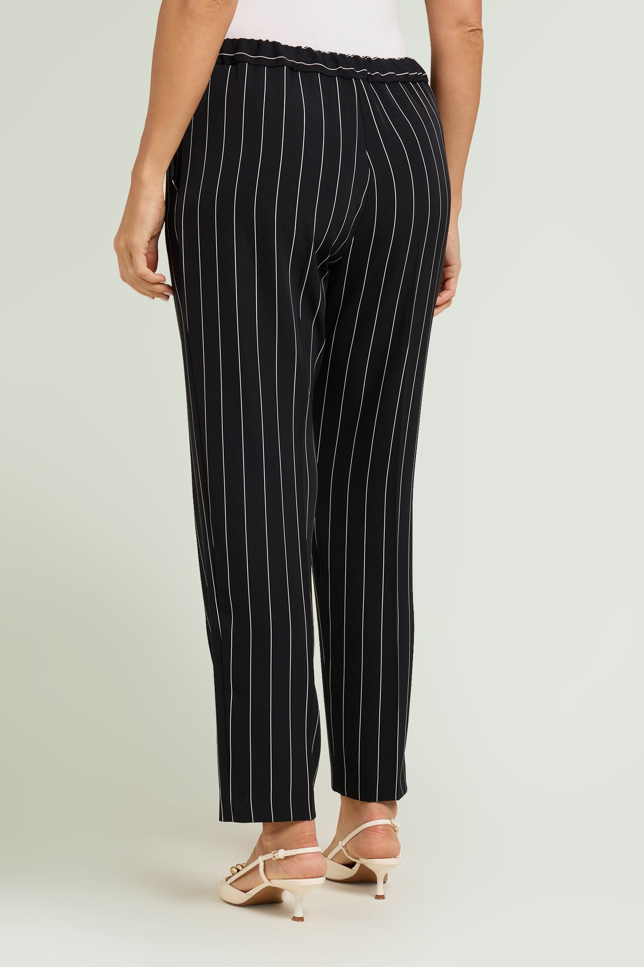 PANTALONI A SIGARETTA IN CADY GESSATO