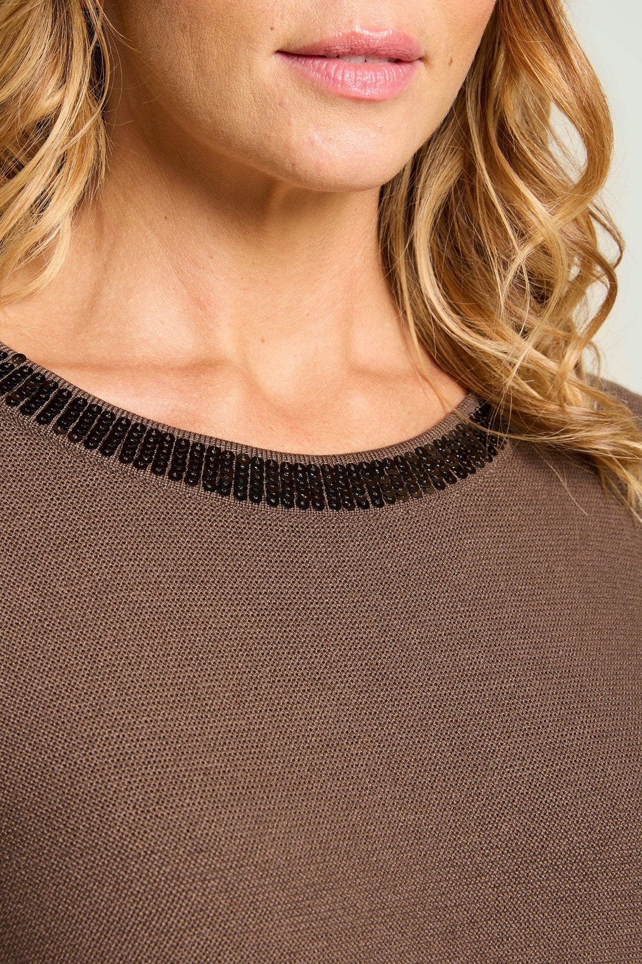 MAGLIA RICAMATA PUNTO LINKS