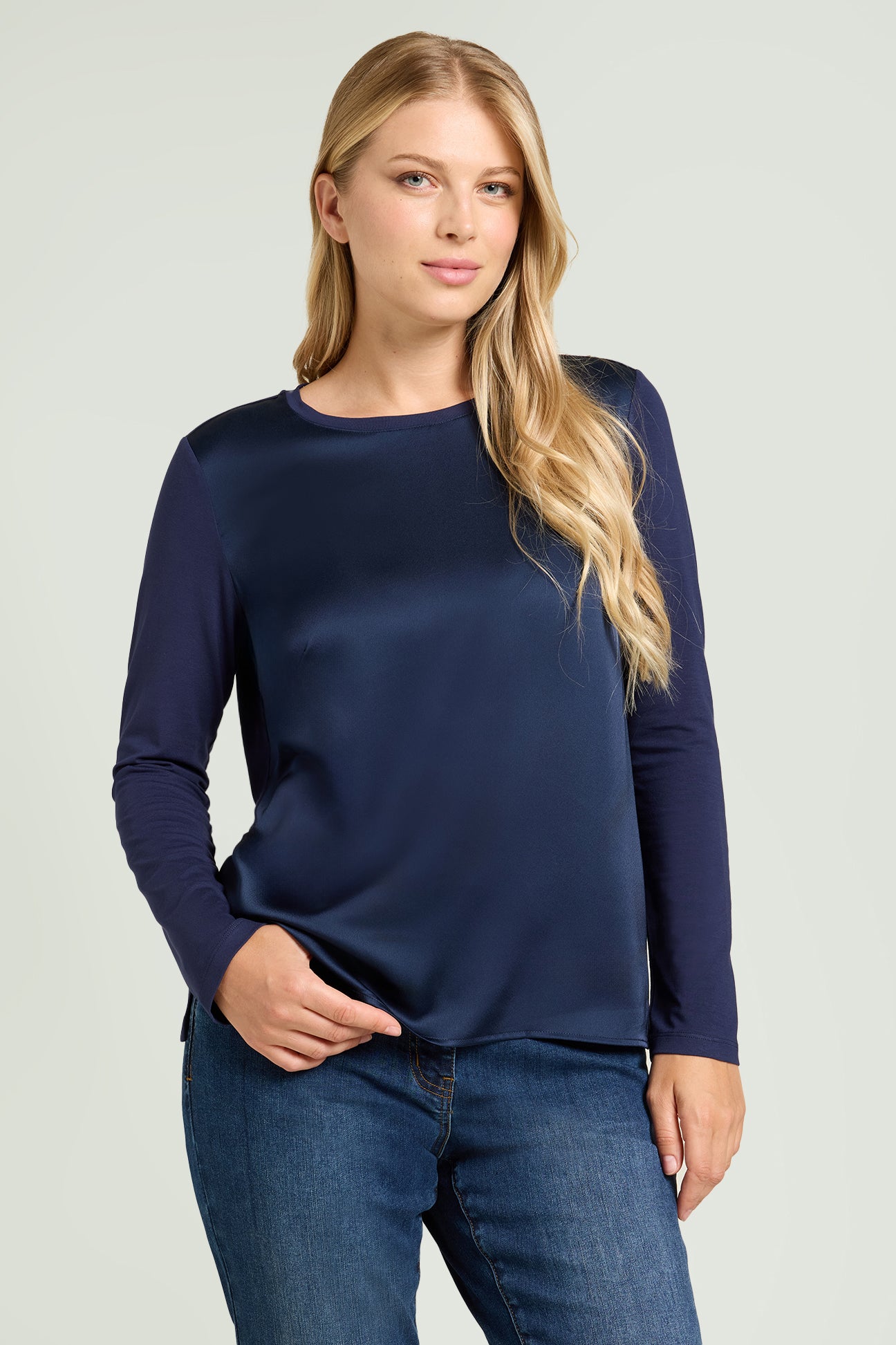 T-SHIRT IN RASO E JERSEY