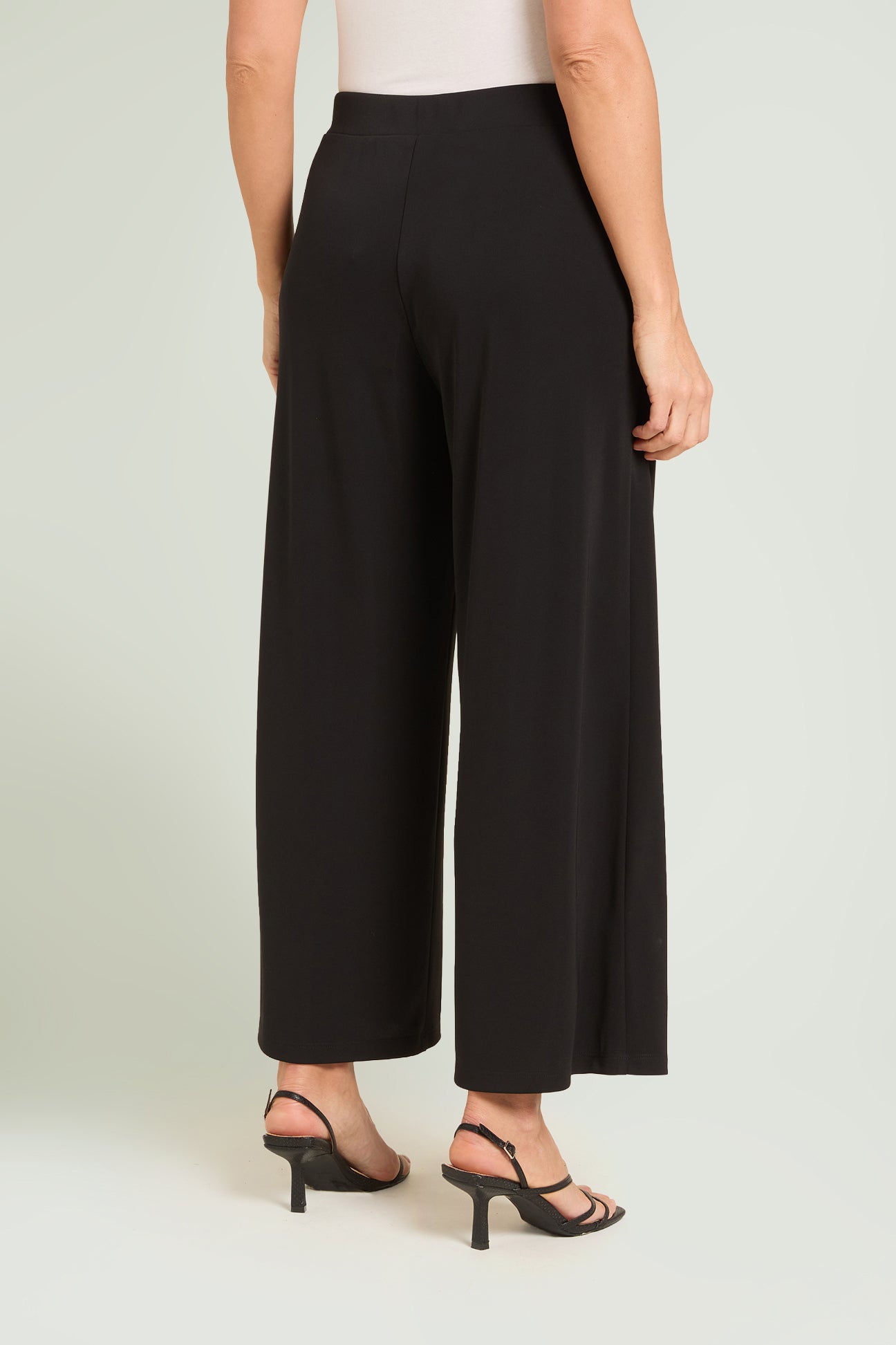 PANTALONI PULL-ON CROPPED IN JERSEY FLUIDO