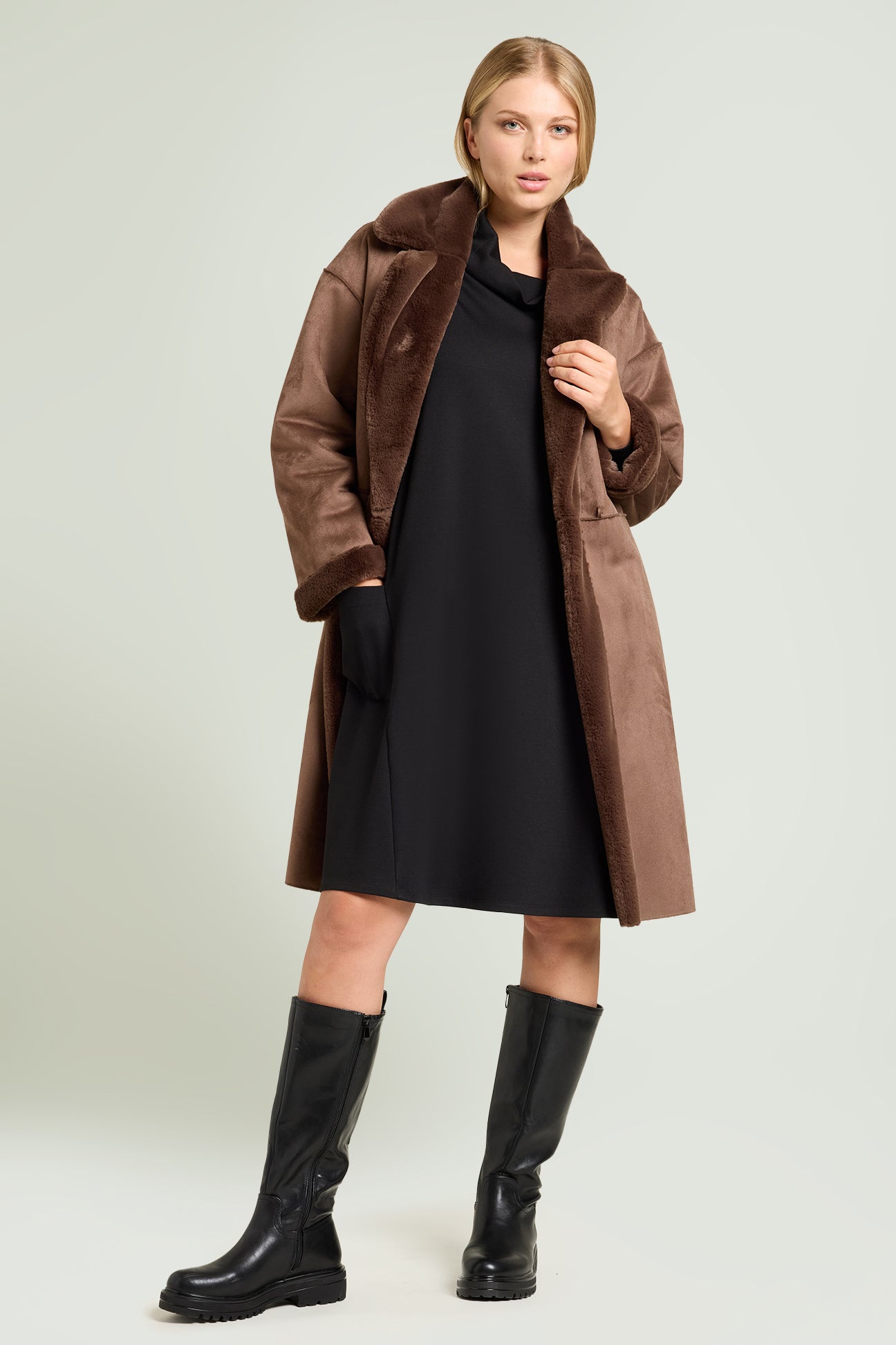 ABITO SVASATO IN PUNTO MILANO