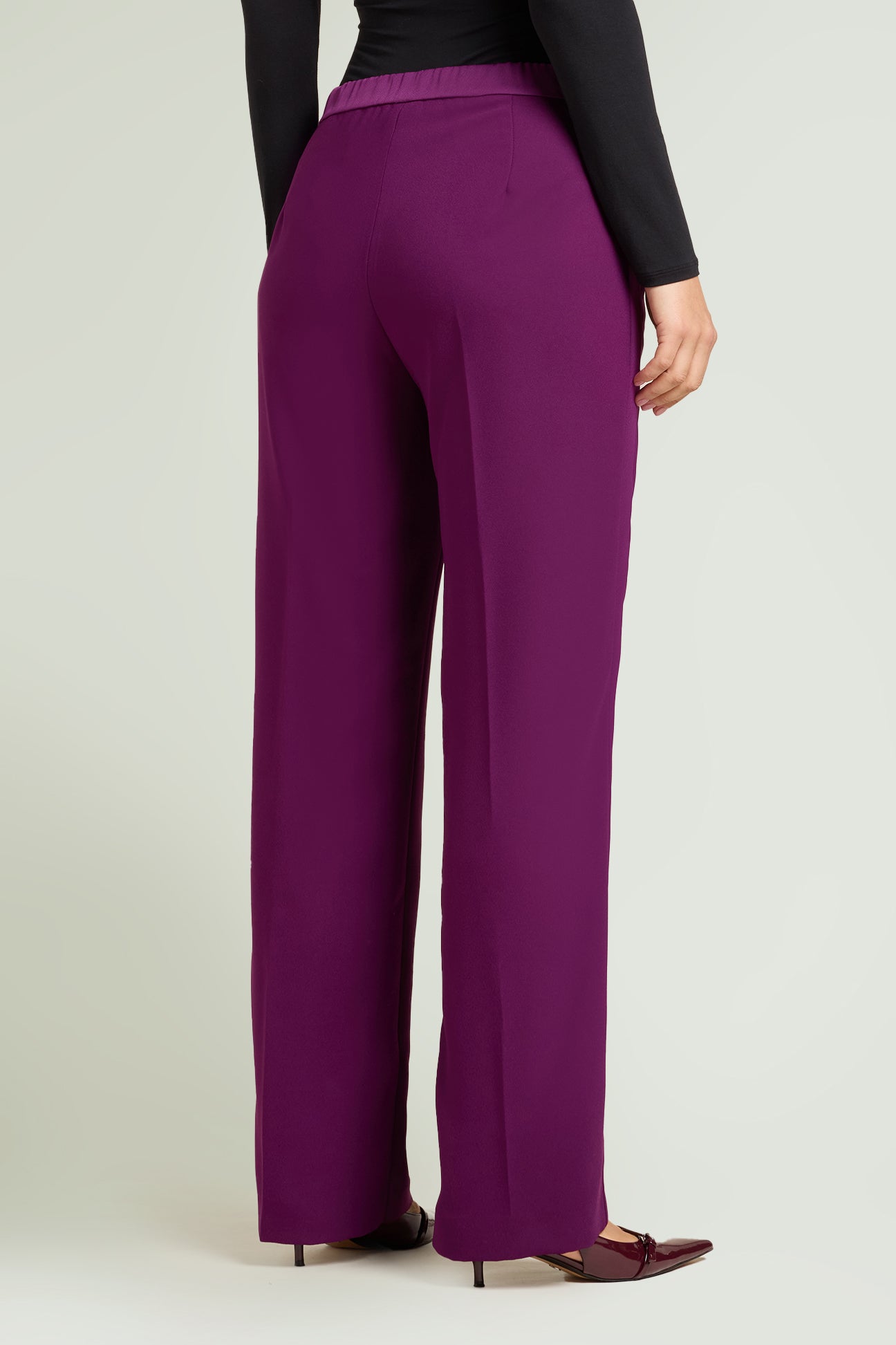 PANTALONI IN CADY CON BANDE IN RASO