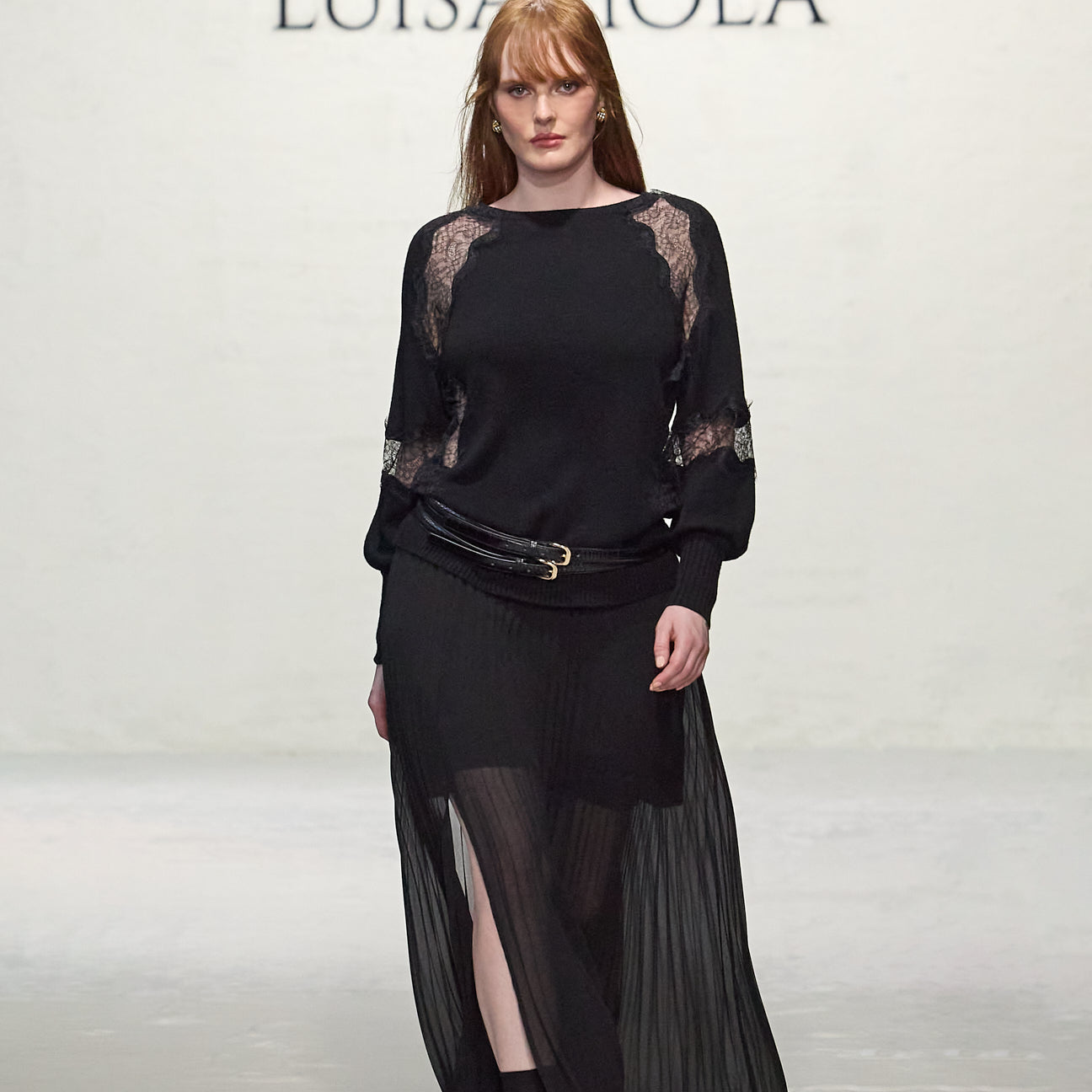 MAGLIA CON INTARSI IN PIZZO