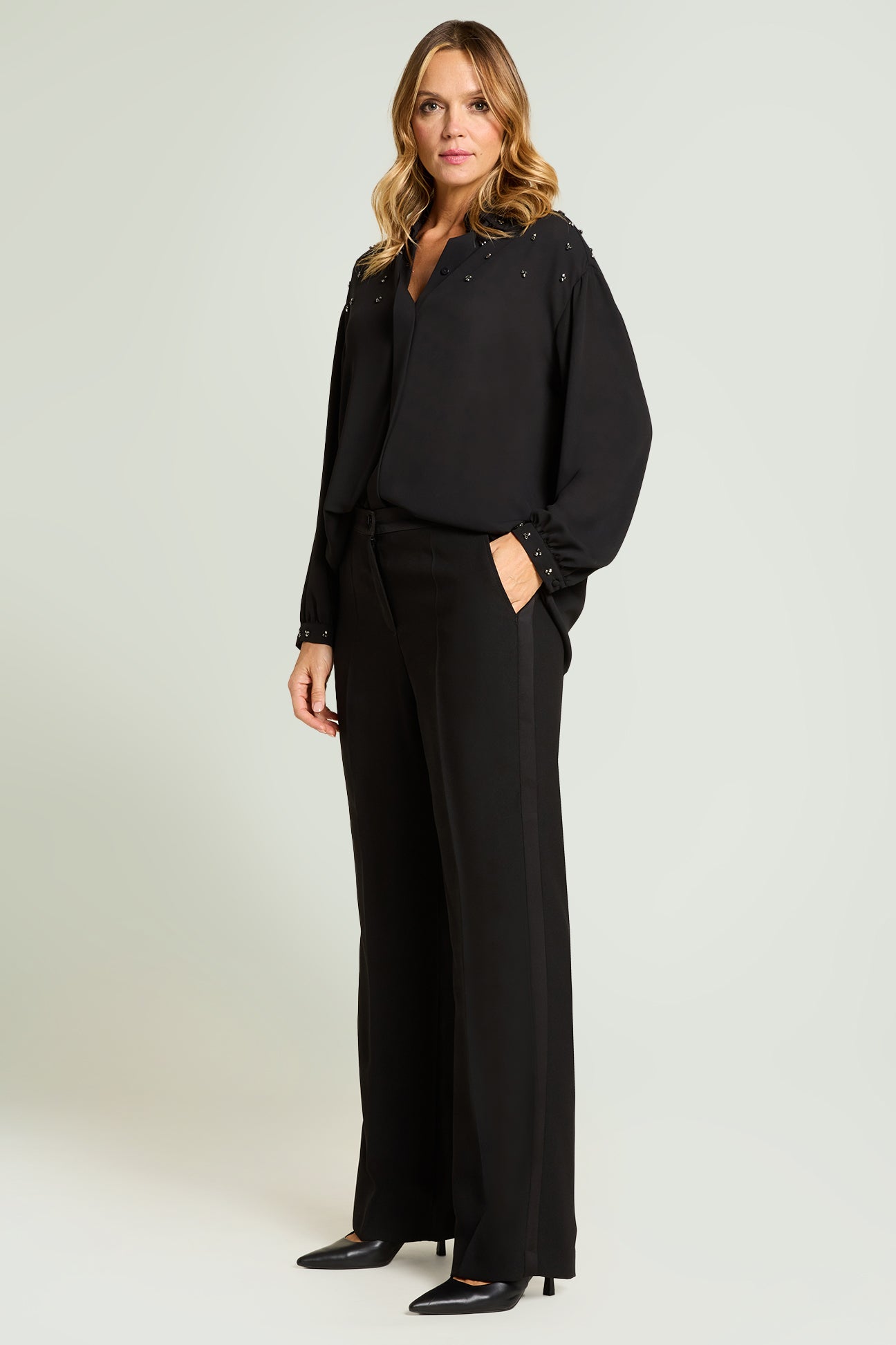 PANTALONI IN CADY CON BANDE IN RASO