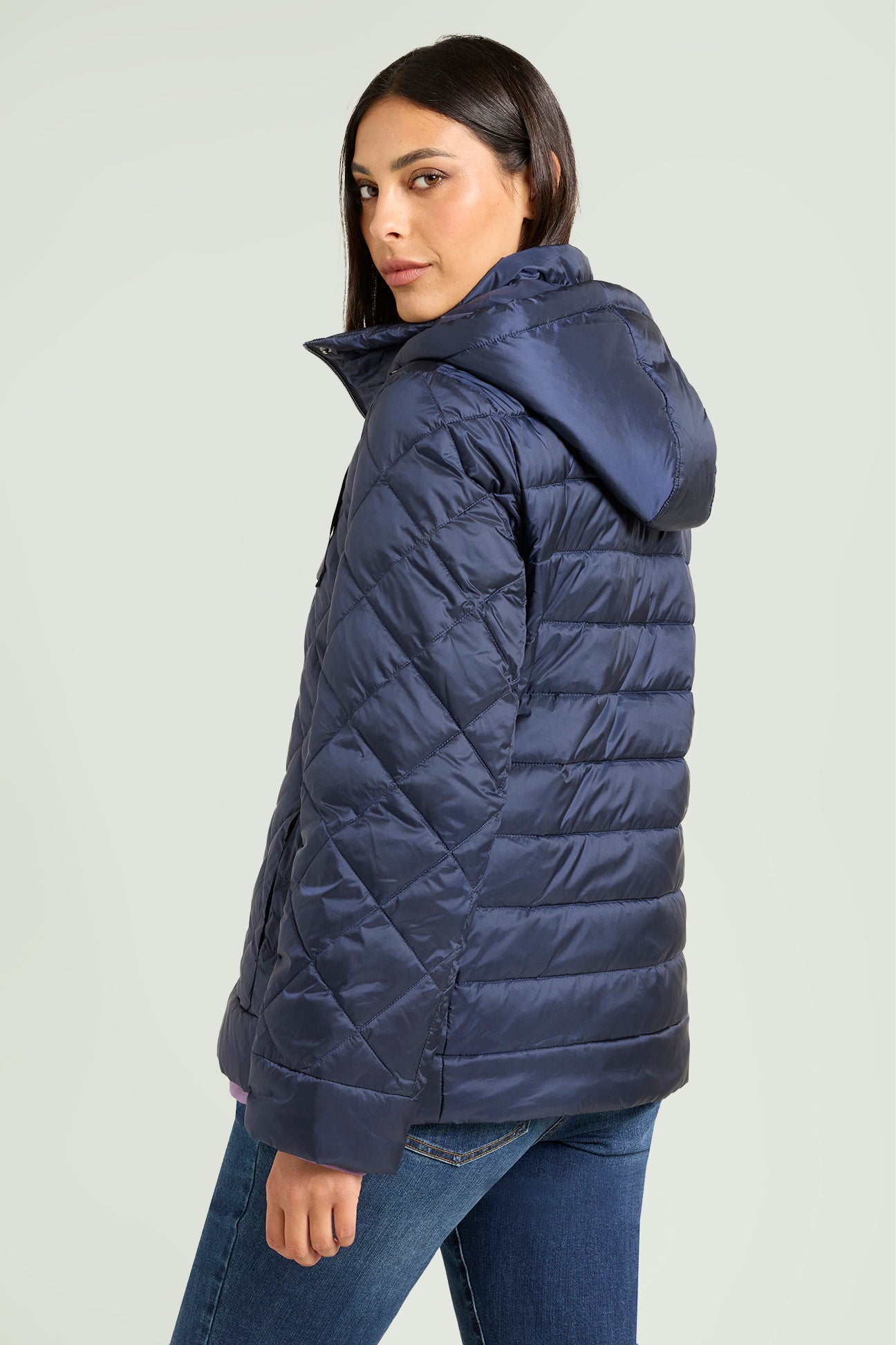 PIUMINO CON CAPPUCCIO STACCABILE