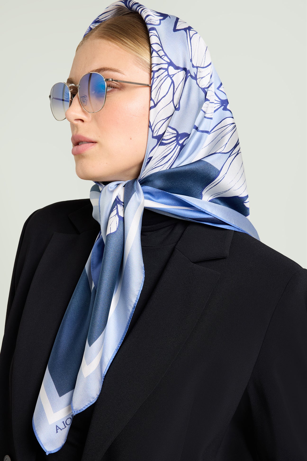 FOULARD STAMPATO IN PURA SETA