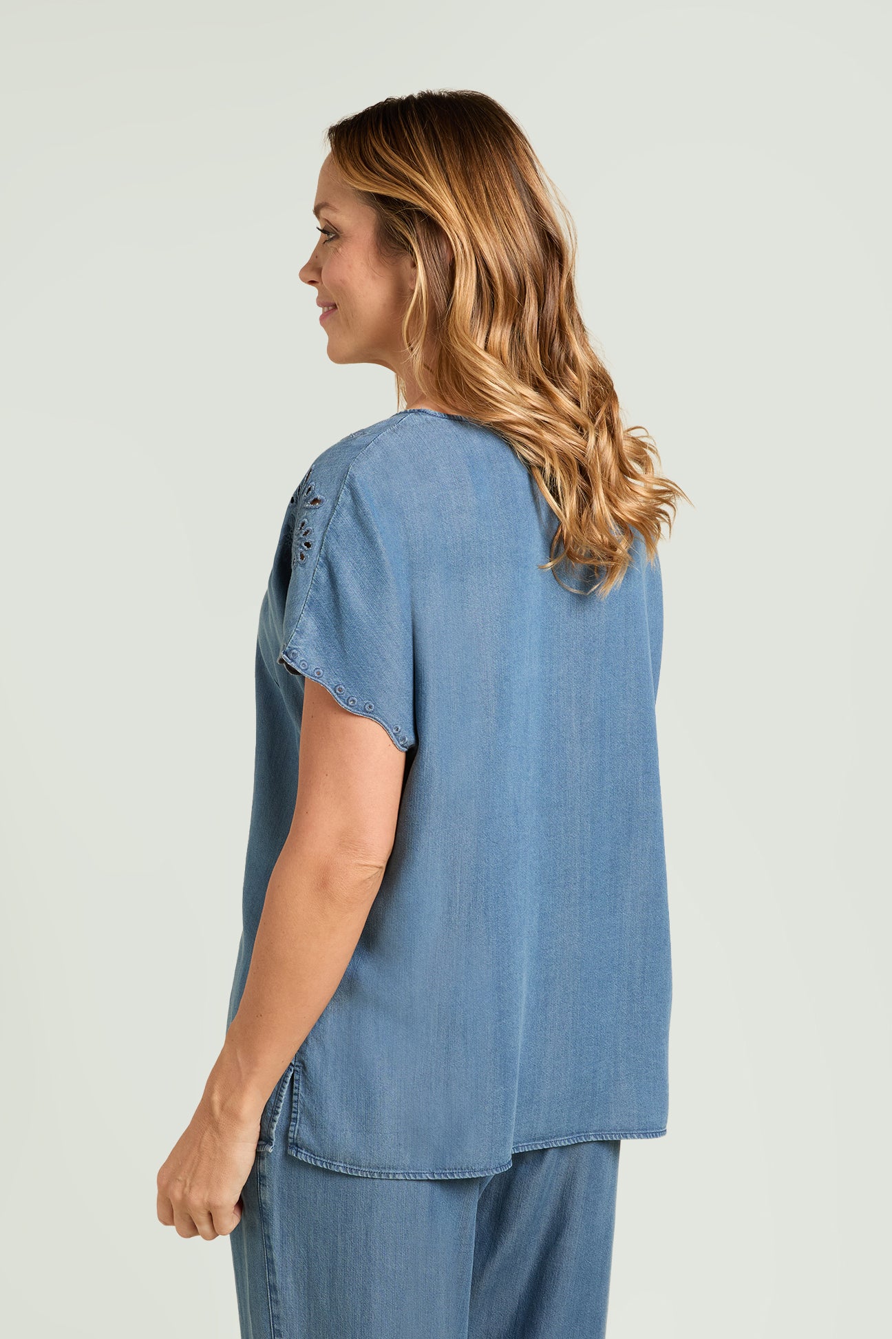 BLUSA IN CHAMBRAY