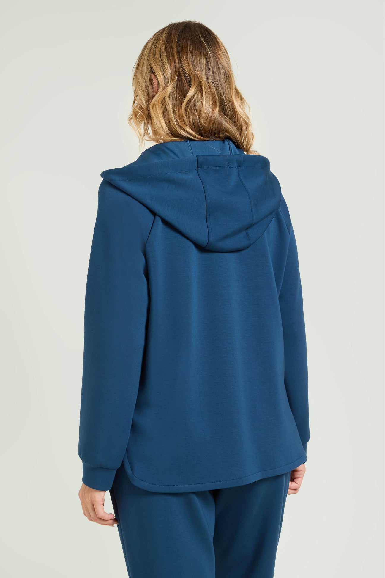 FELPA IN JERSEY SCUBA CON CAPPUCCIO