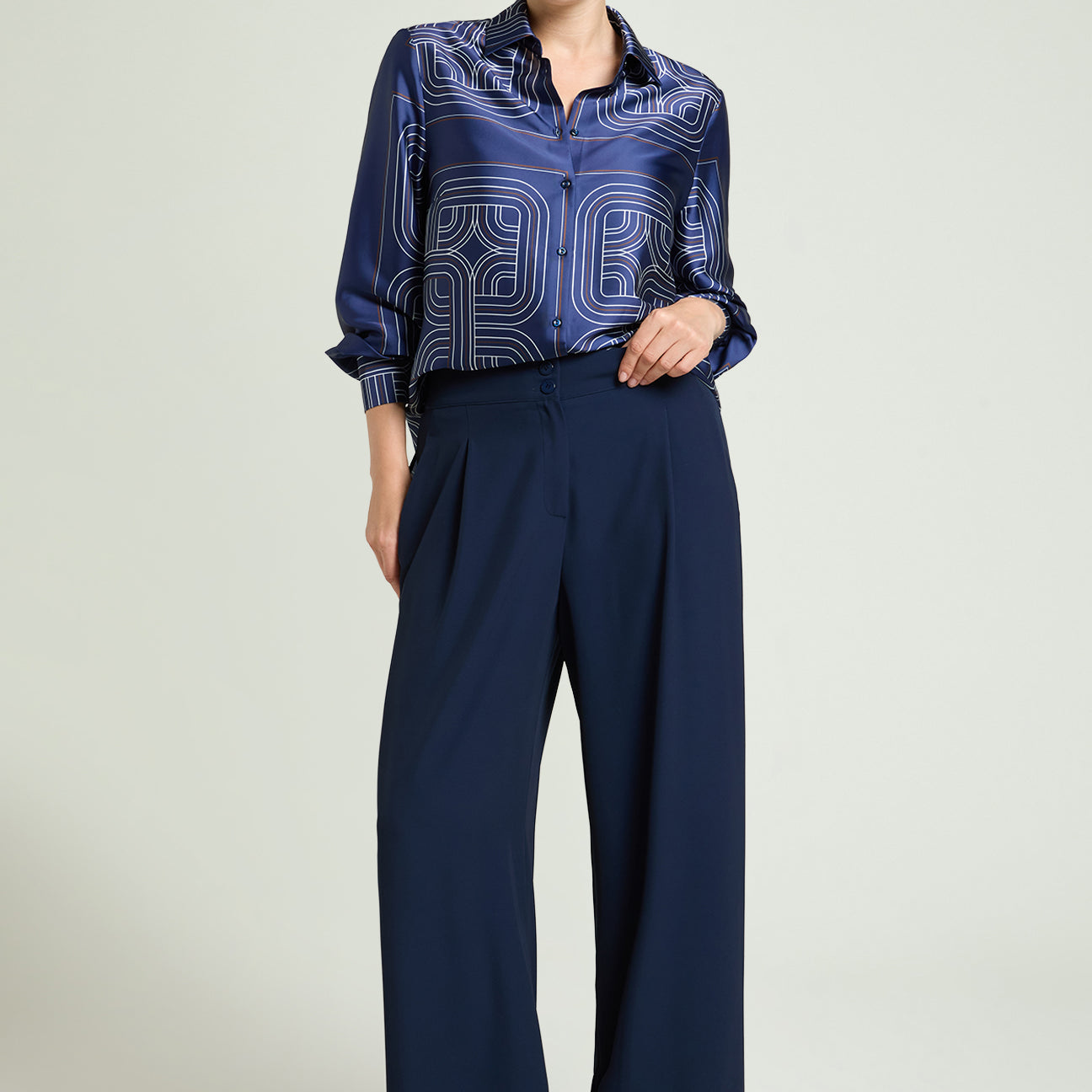 PANTALONI AMPI IN CADY FLUIDO