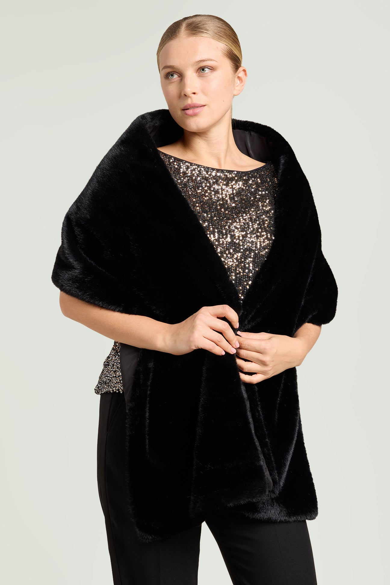 STOLA ELEGANTE SOFT-TOUCH