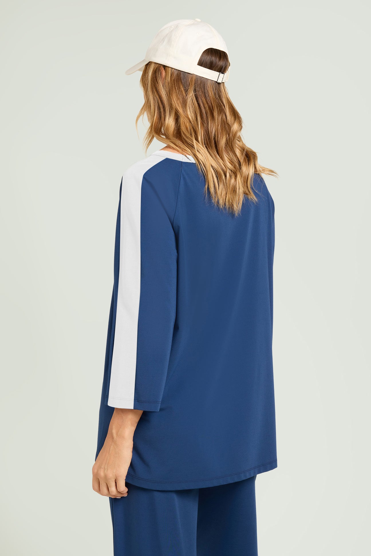 FELPA IN TECNOVISCOSA  CON BANDE LATERALI