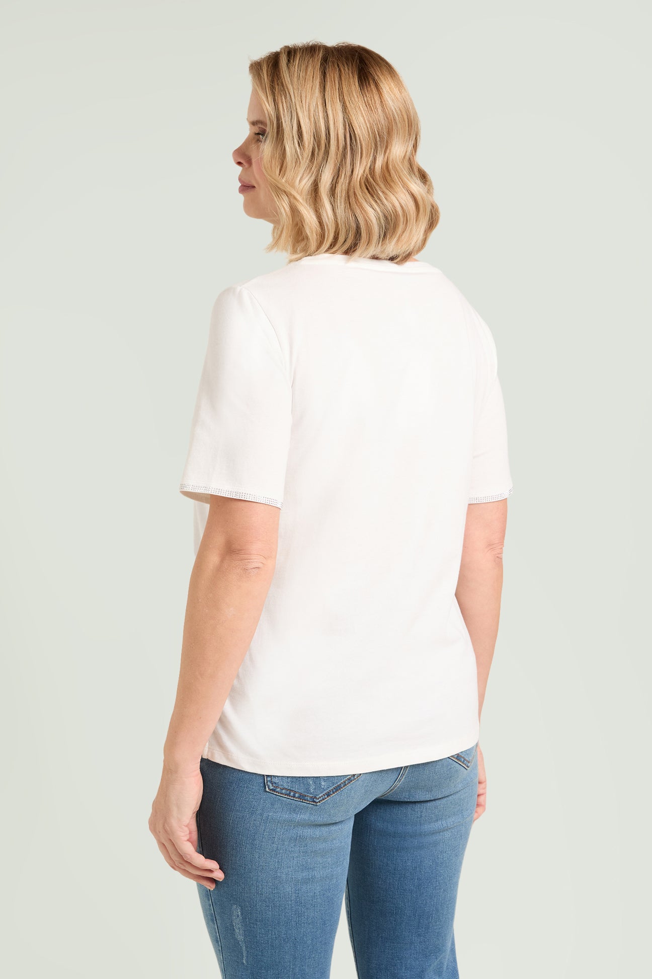T-SHIRT CON PUNTI LUCE