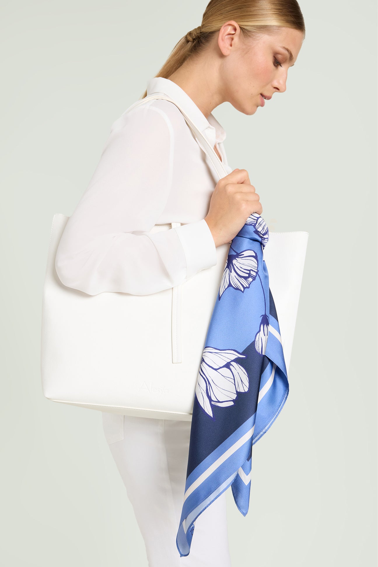 FOULARD STAMPATO IN PURA SETA