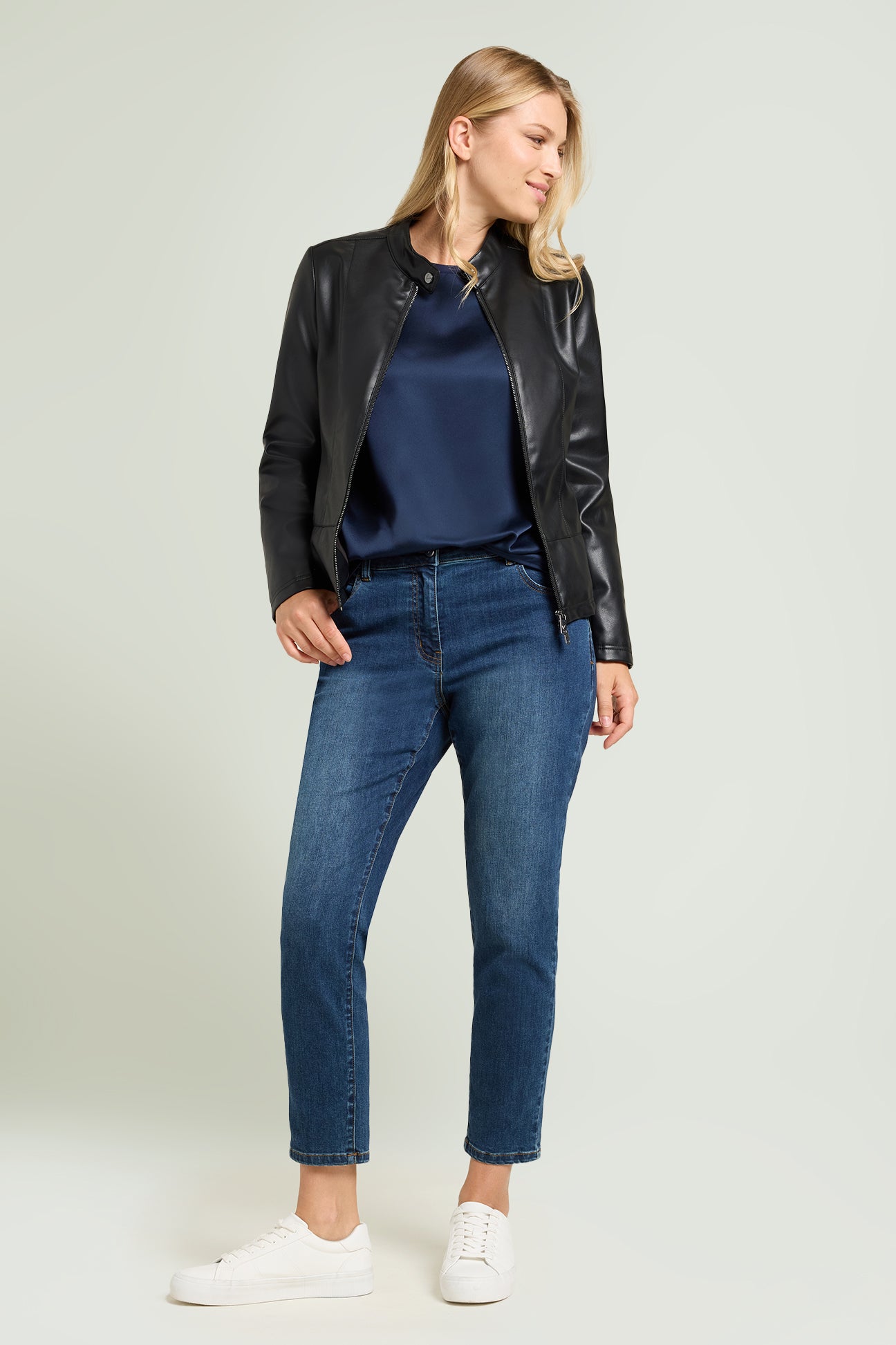 T-SHIRT IN RASO E JERSEY