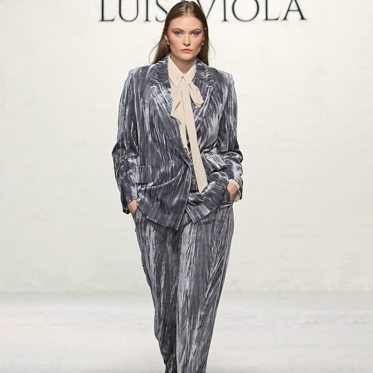 PANTALONI PULL-ON IN VELLUTO FROISSE'