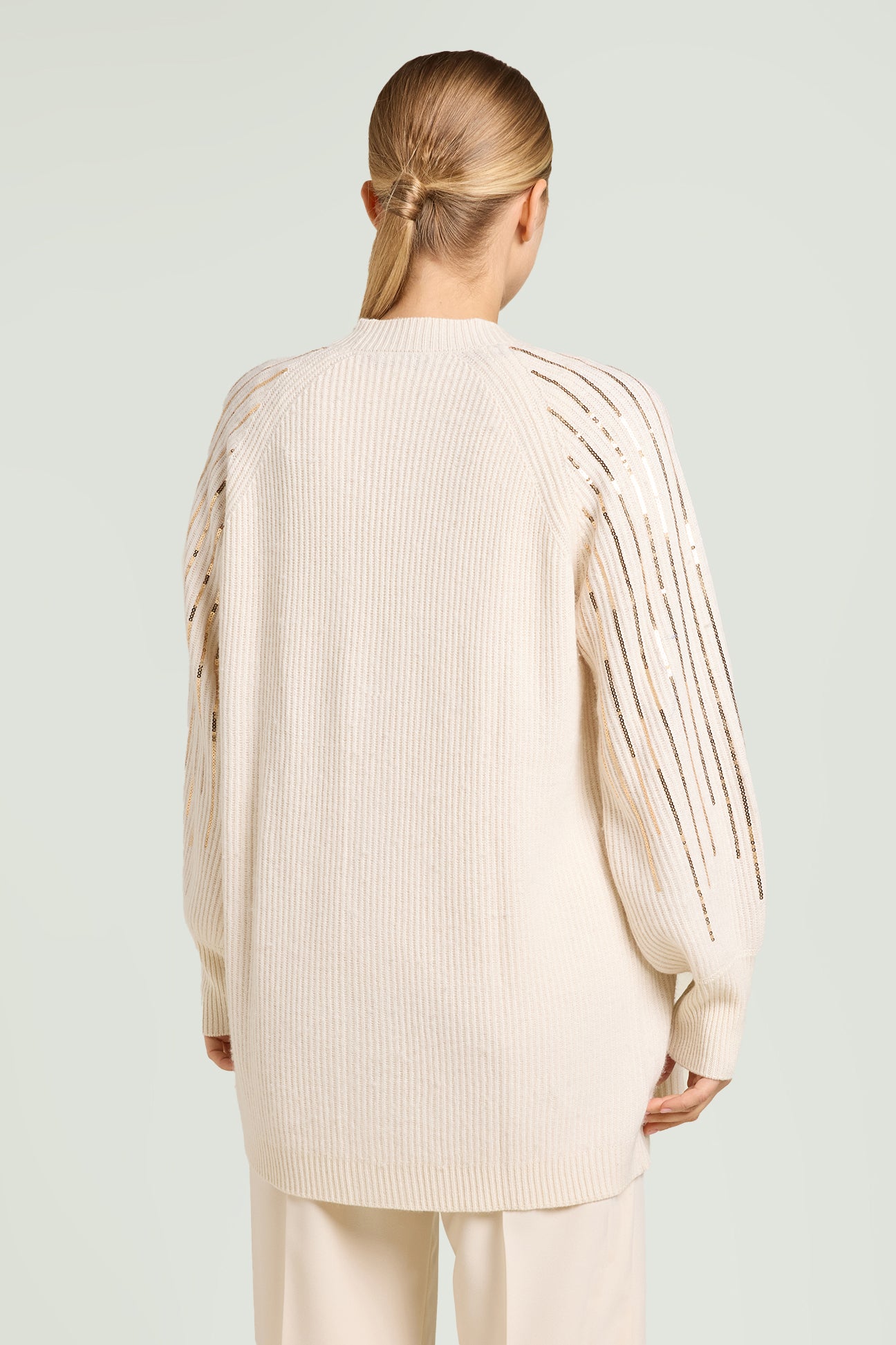 CARDIGAN RICAMATO CON PAILLETTES DEGRADE'