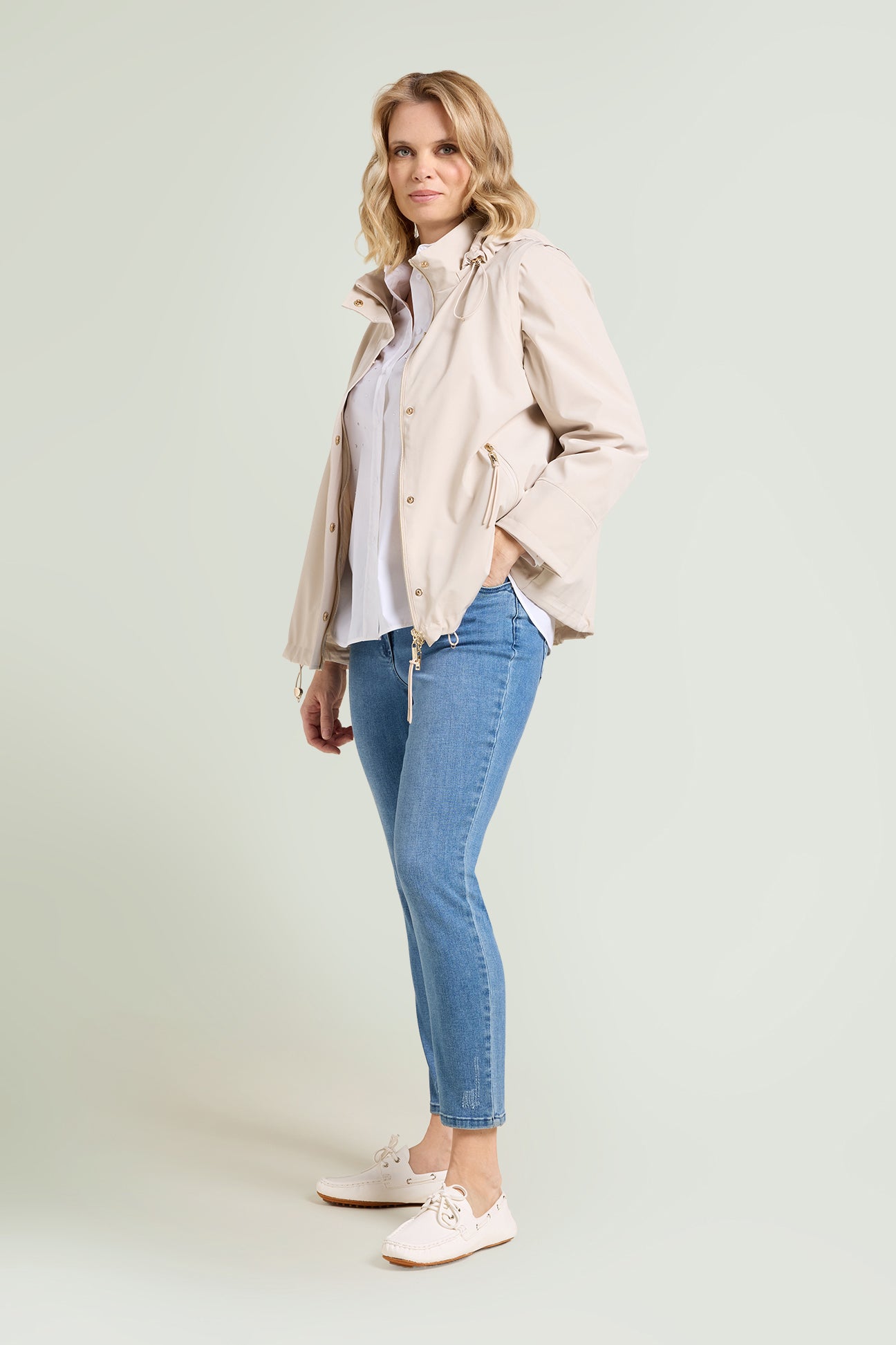 CAMICIA IN POPELINE CON PUNTI LUCE