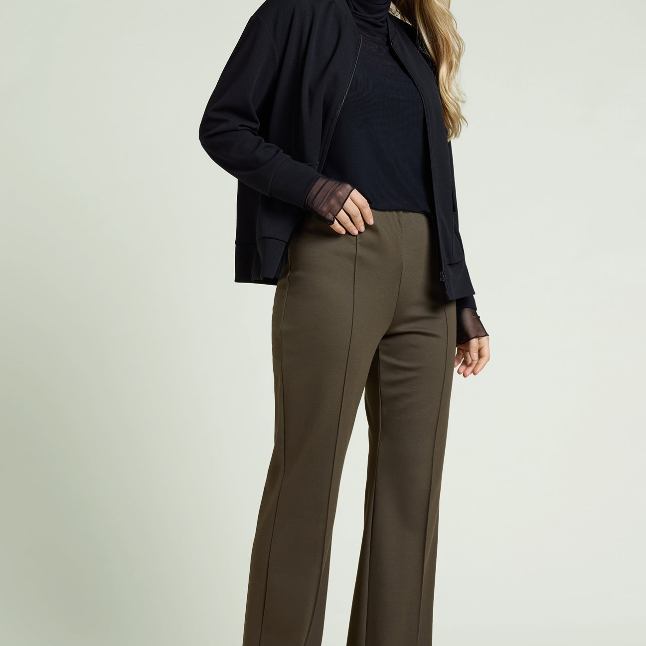 PANTALONI PULL-ON FLARE IN PUNTO MILANO