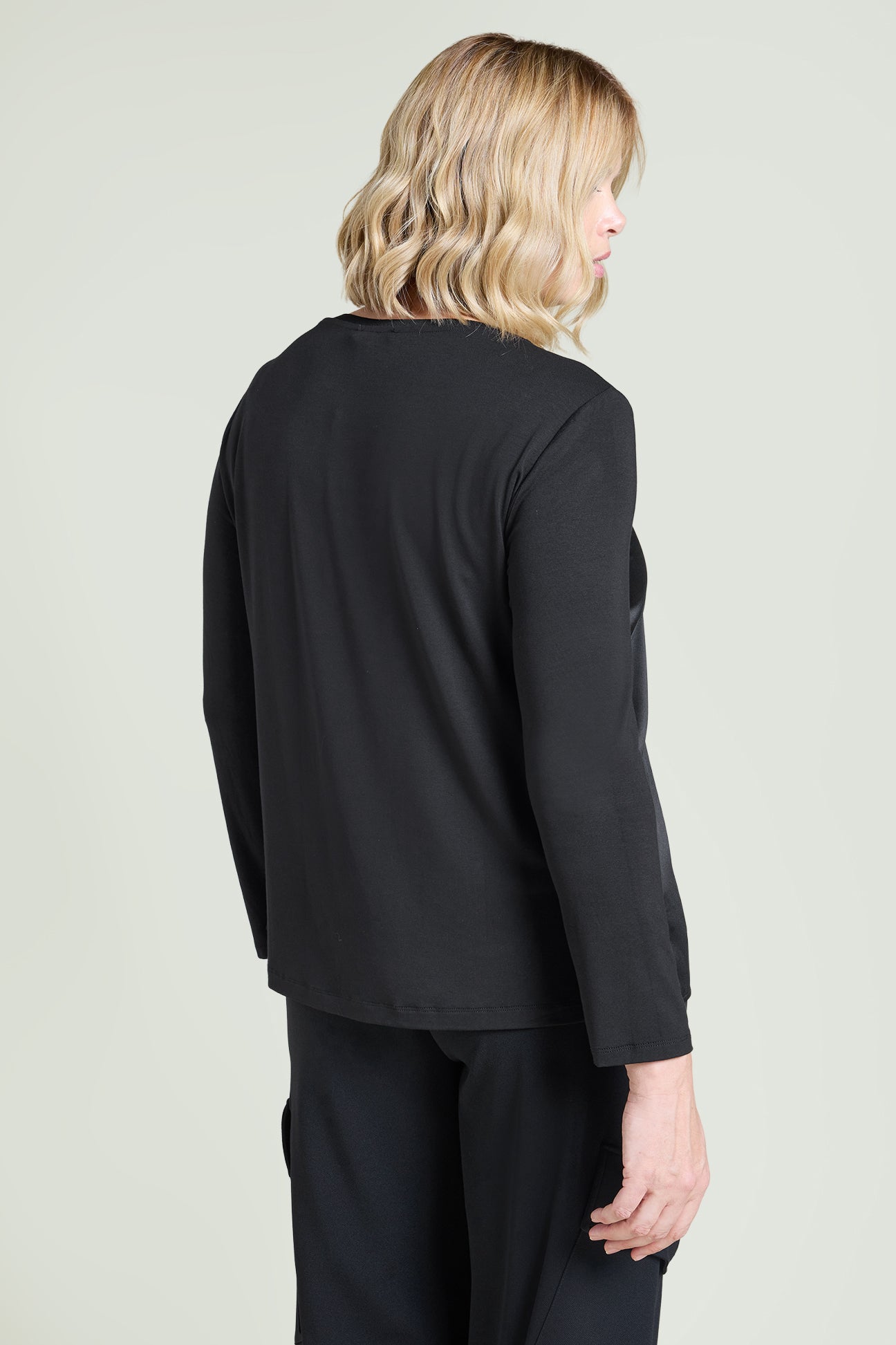 T-SHIRT IN RASO E JERSEY