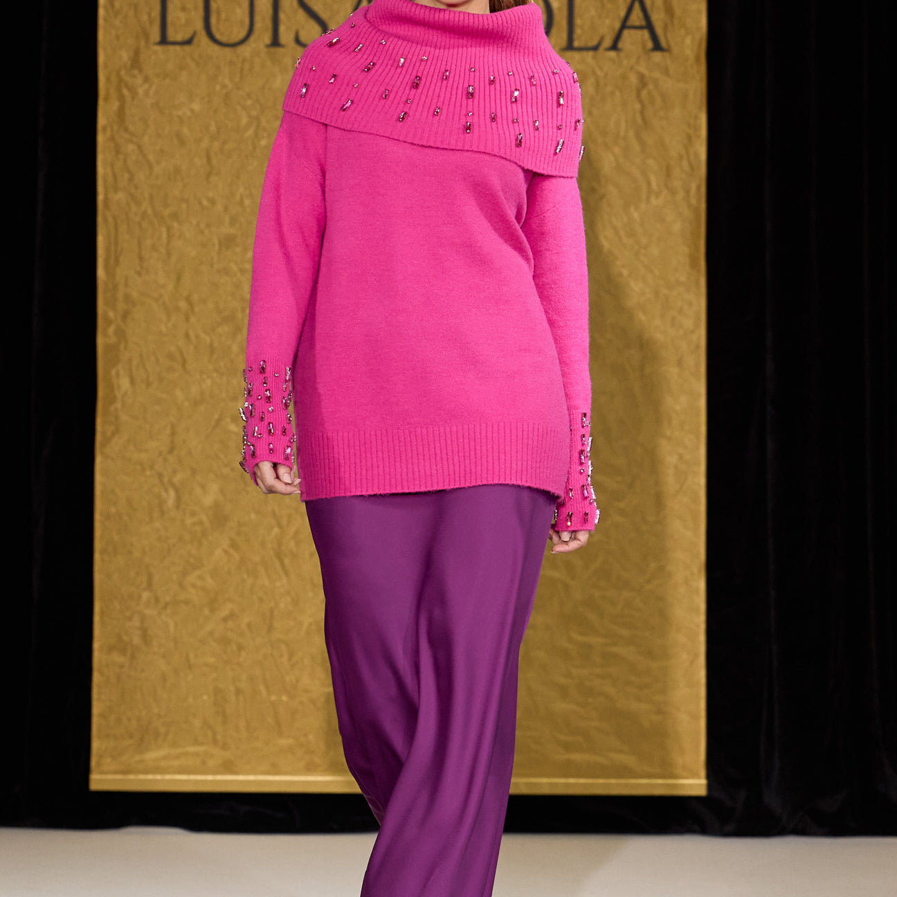 MAGLIA WINTER TOUCH RICAMATA A MANO